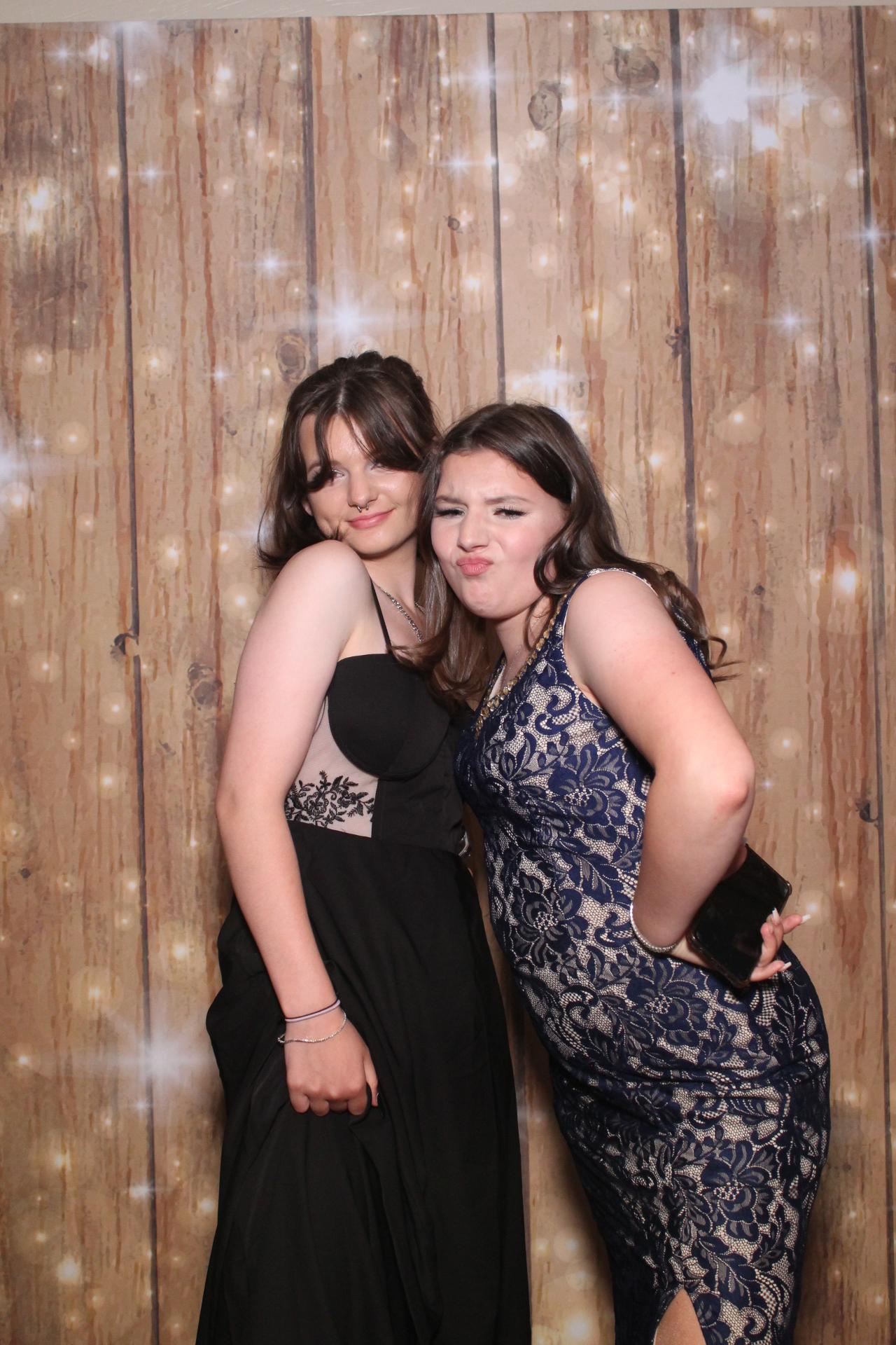 Ash Hill Academy prom 2022 | View more photos from the event at gallery.magicimages.uk/u/MagicImages/Ash-Hill-Academy-prom-2022