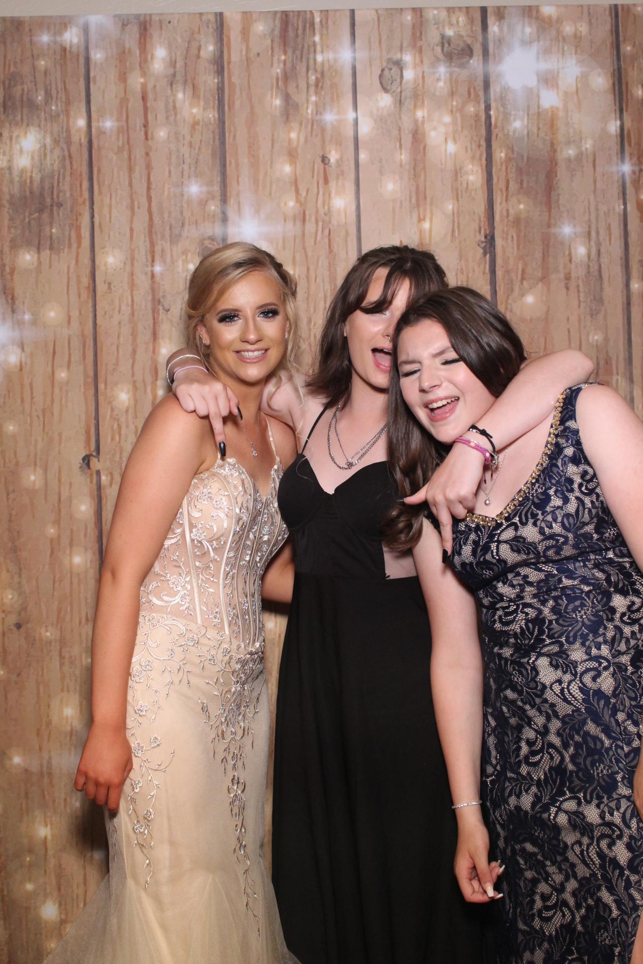 Ash Hill Academy prom 2022 | View more photos from the event at gallery.magicimages.uk/u/MagicImages/Ash-Hill-Academy-prom-2022