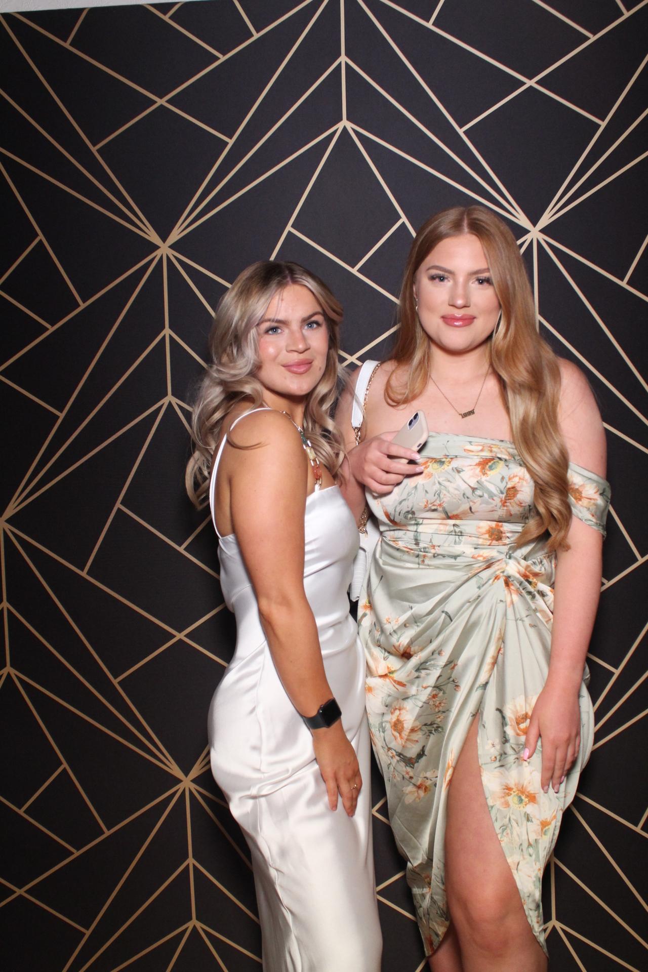 Baysgarth School Prom | View more photos from the event at gallery.magicimages.uk/u/MagicImages/Baysgarth-School-Prom-0