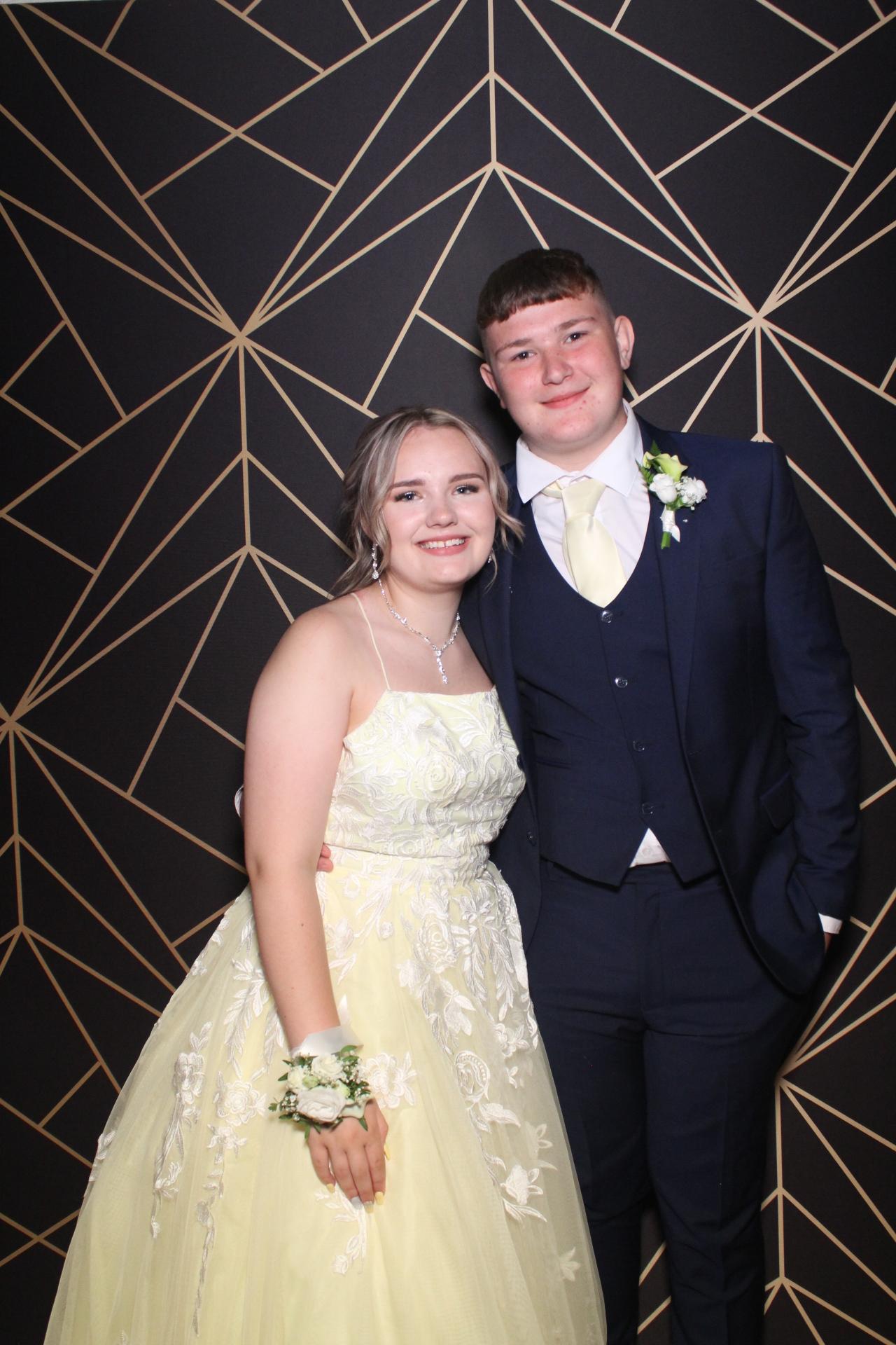 Baysgarth School Prom | View more photos from the event at gallery.magicimages.uk/u/MagicImages/Baysgarth-School-Prom-0