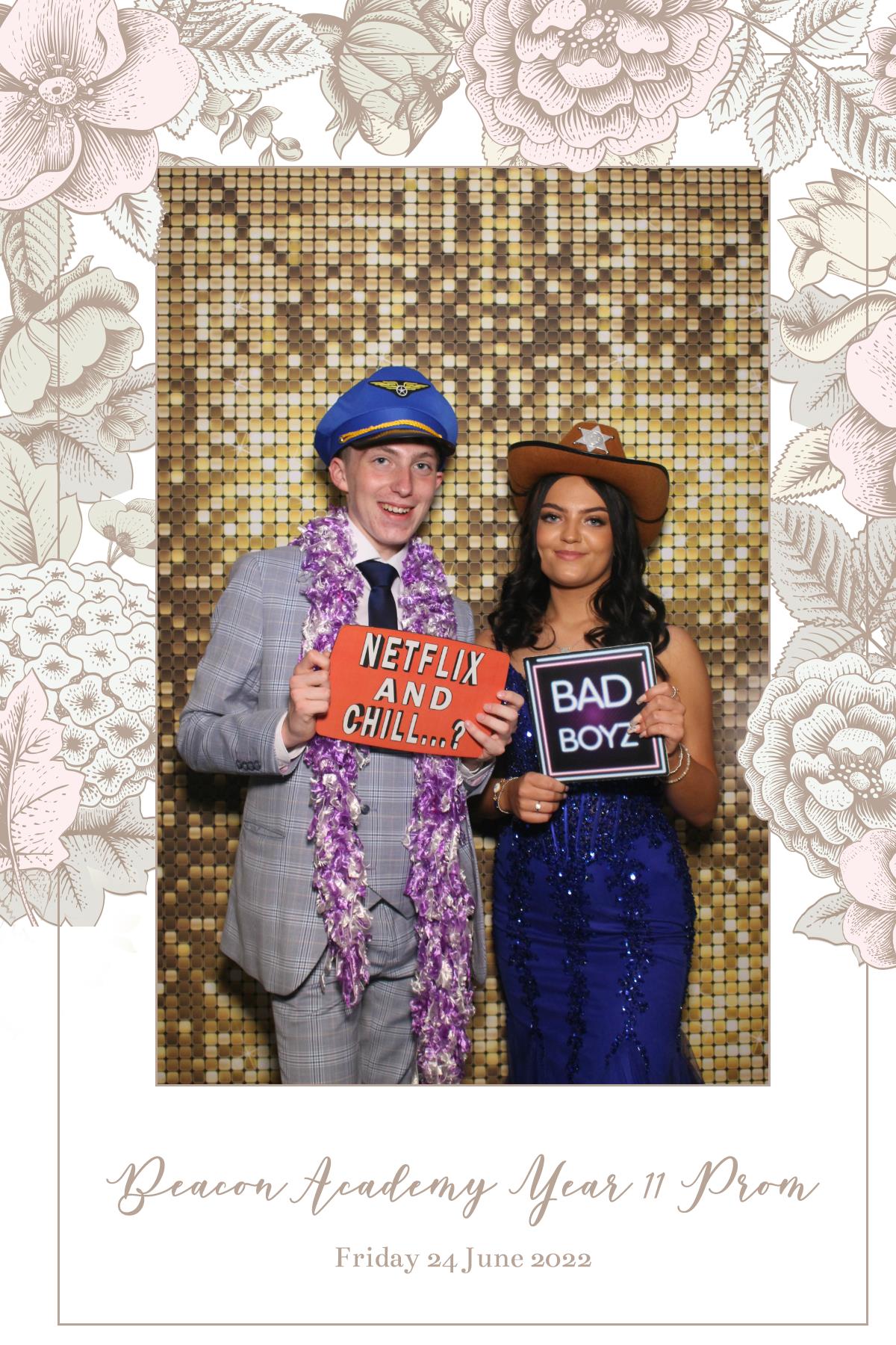 Beacon Year 11 prom | View more photos from the event at gallery.magicimages.uk/u/MagicImages/Beacon-Year-11-prom
