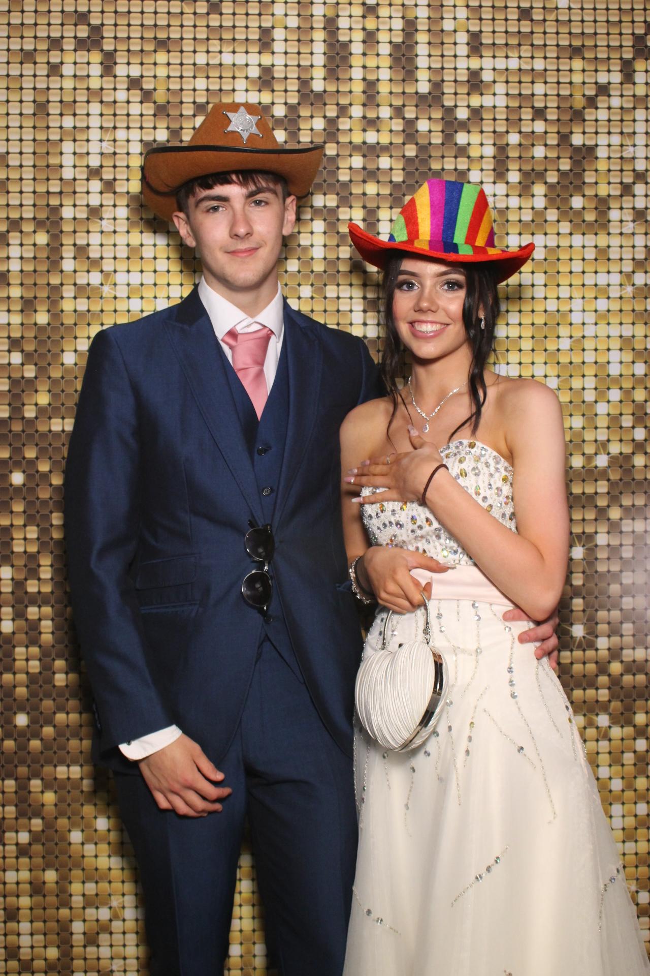 Beacon Year 11 prom | View more photos from the event at gallery.magicimages.uk/u/MagicImages/Beacon-Year-11-prom