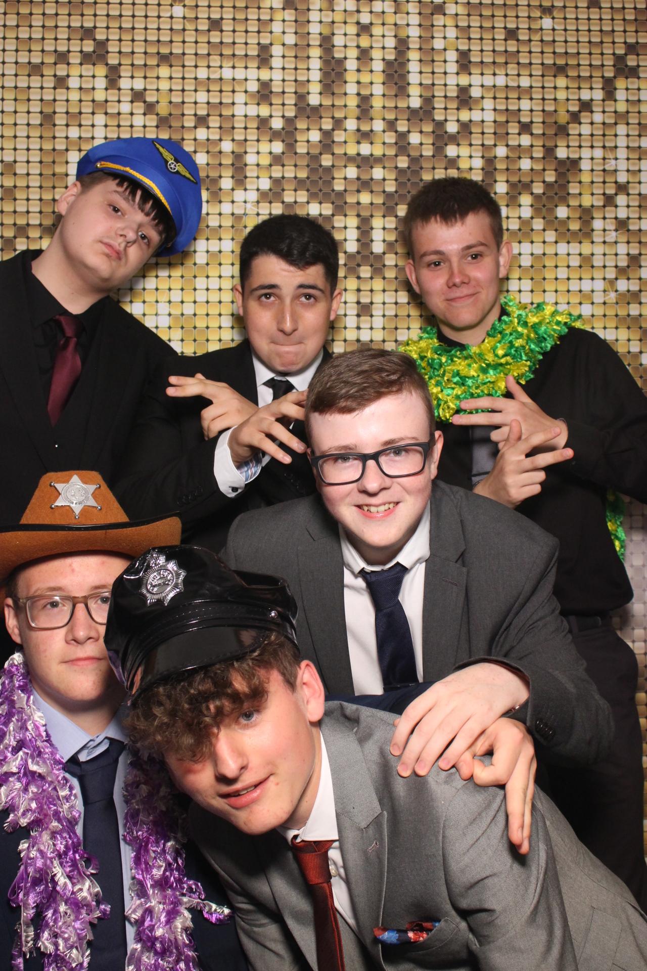 Beacon Year 11 prom | View more photos from the event at gallery.magicimages.uk/u/MagicImages/Beacon-Year-11-prom