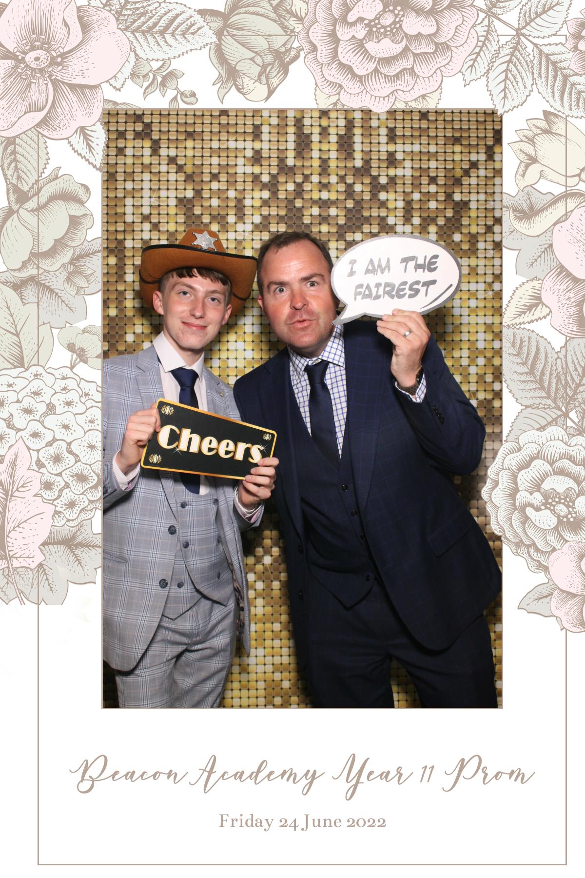 Beacon Year 11 prom | View more photos from the event at gallery.magicimages.uk/u/MagicImages/Beacon-Year-11-prom