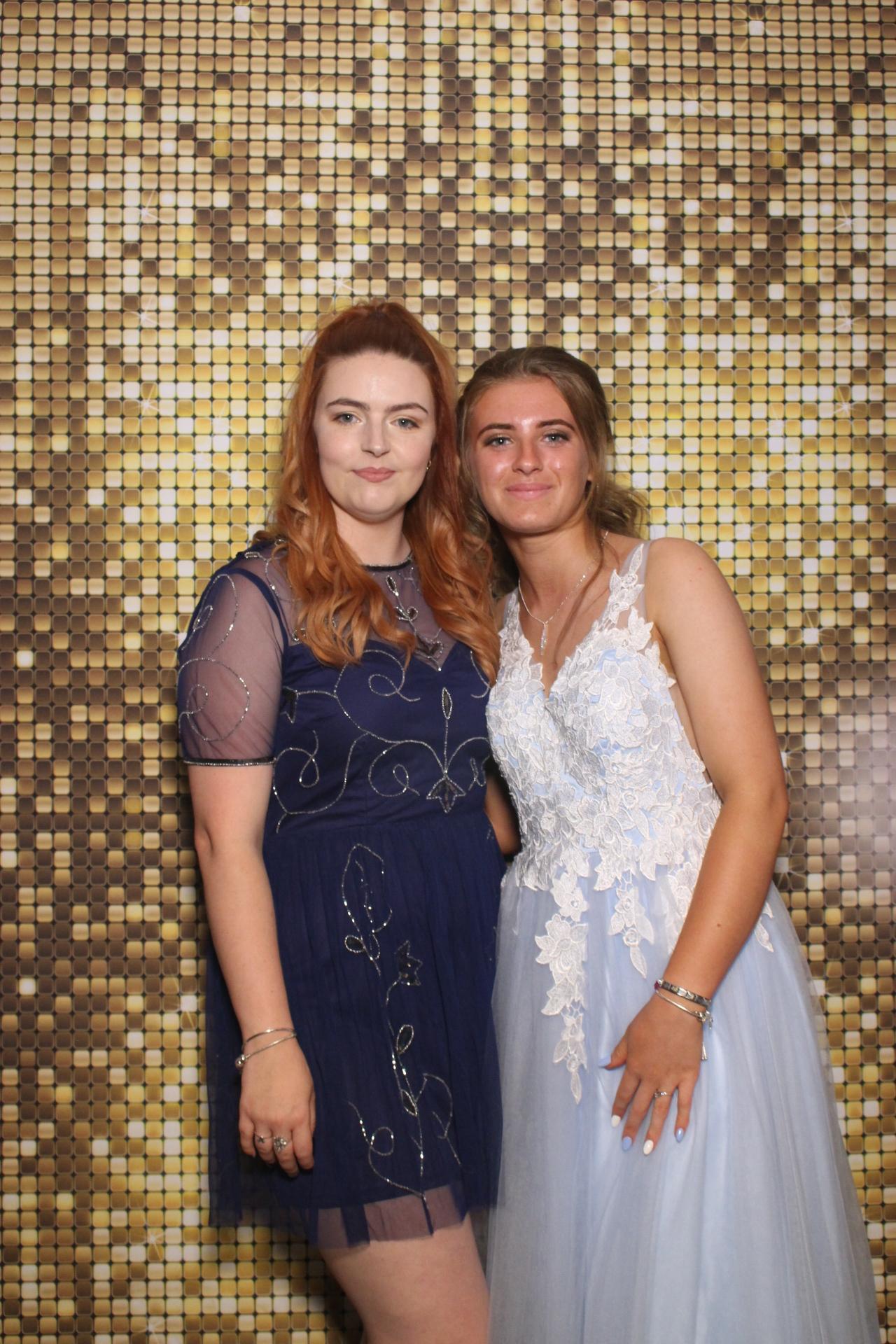 Beacon Year 11 prom | View more photos from the event at gallery.magicimages.uk/u/MagicImages/Beacon-Year-11-prom