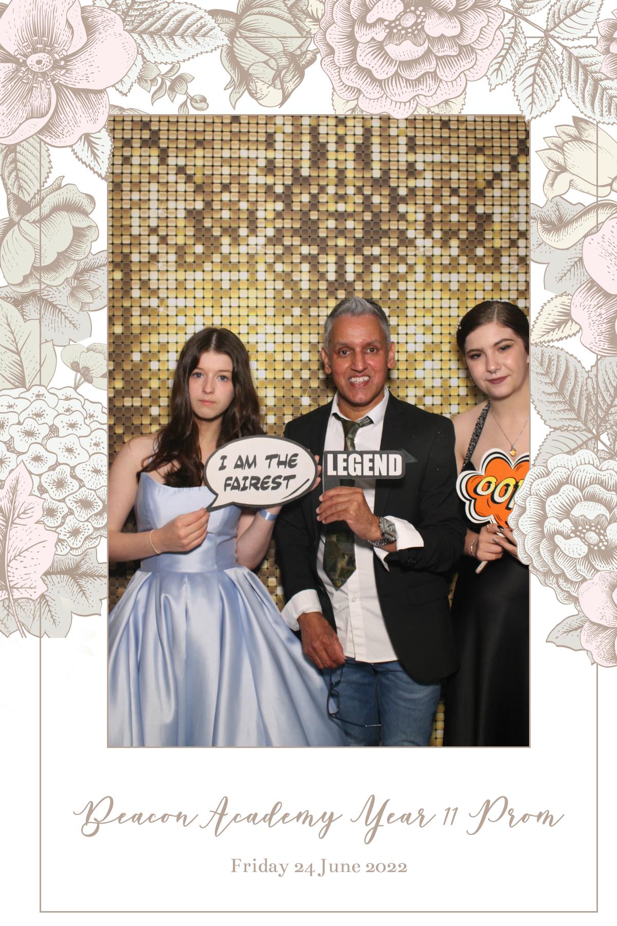 Beacon Year 11 prom | View more photos from the event at gallery.magicimages.uk/u/MagicImages/Beacon-Year-11-prom