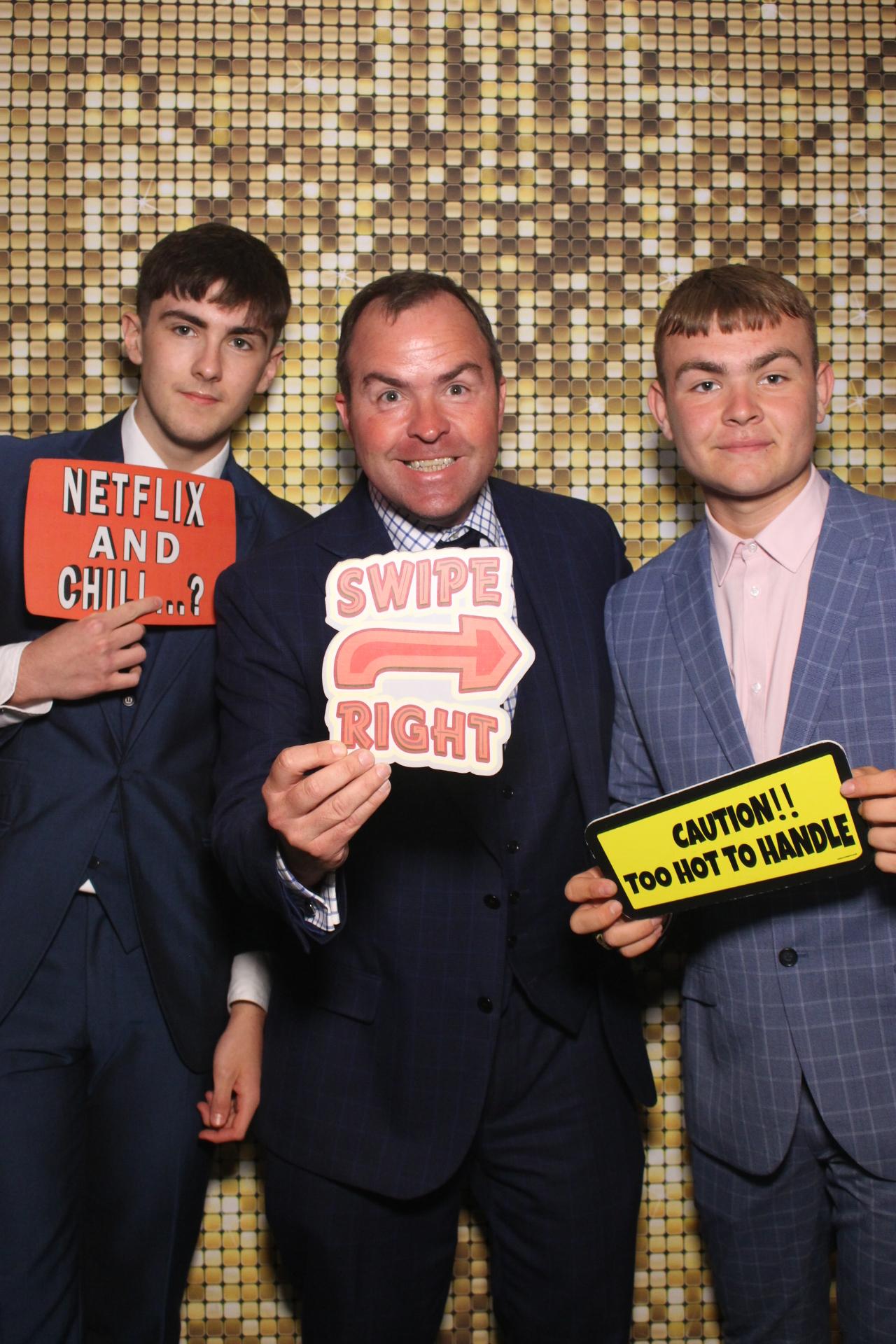 Beacon Year 11 prom | View more photos from the event at gallery.magicimages.uk/u/MagicImages/Beacon-Year-11-prom