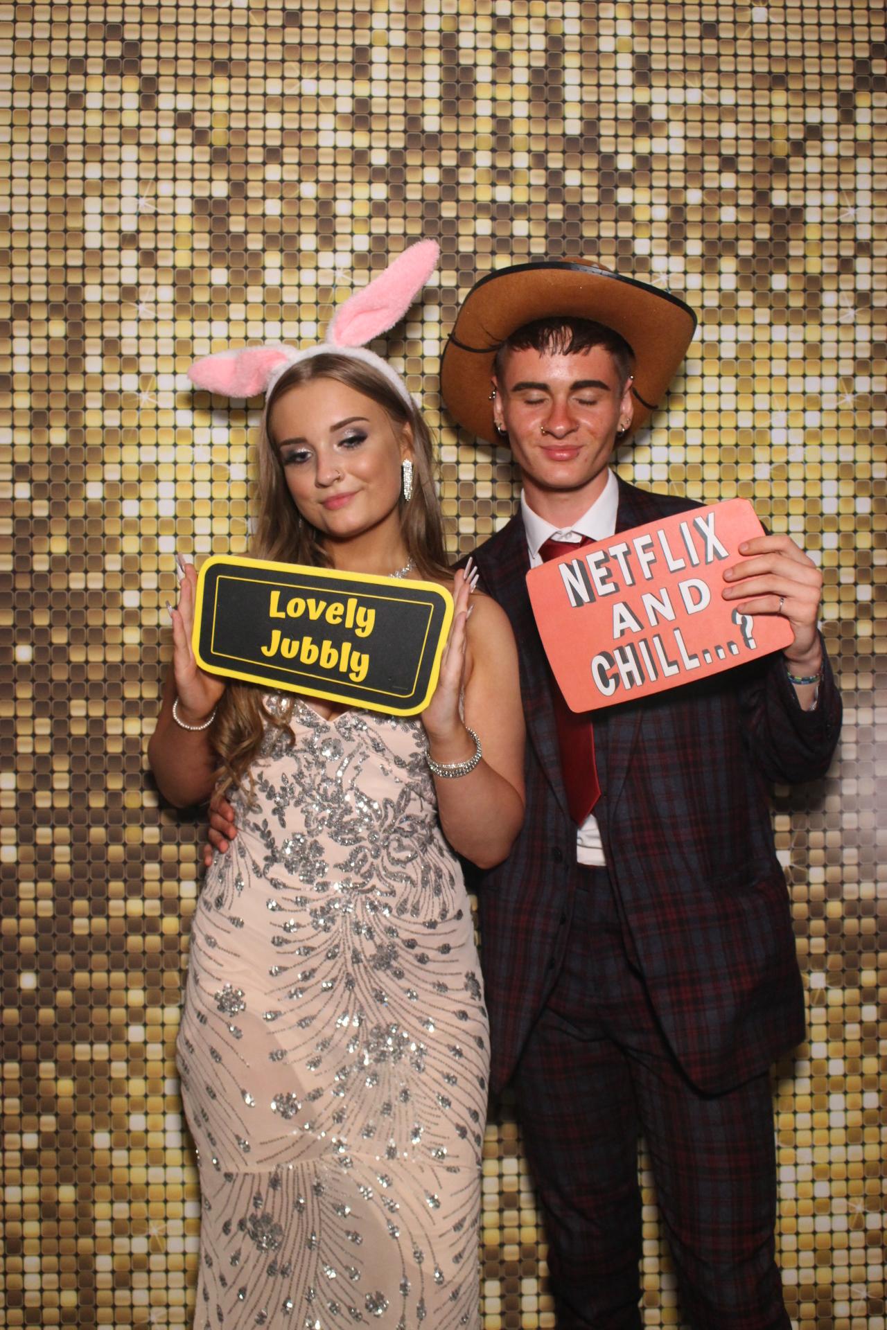 Beacon Year 11 prom | View more photos from the event at gallery.magicimages.uk/u/MagicImages/Beacon-Year-11-prom