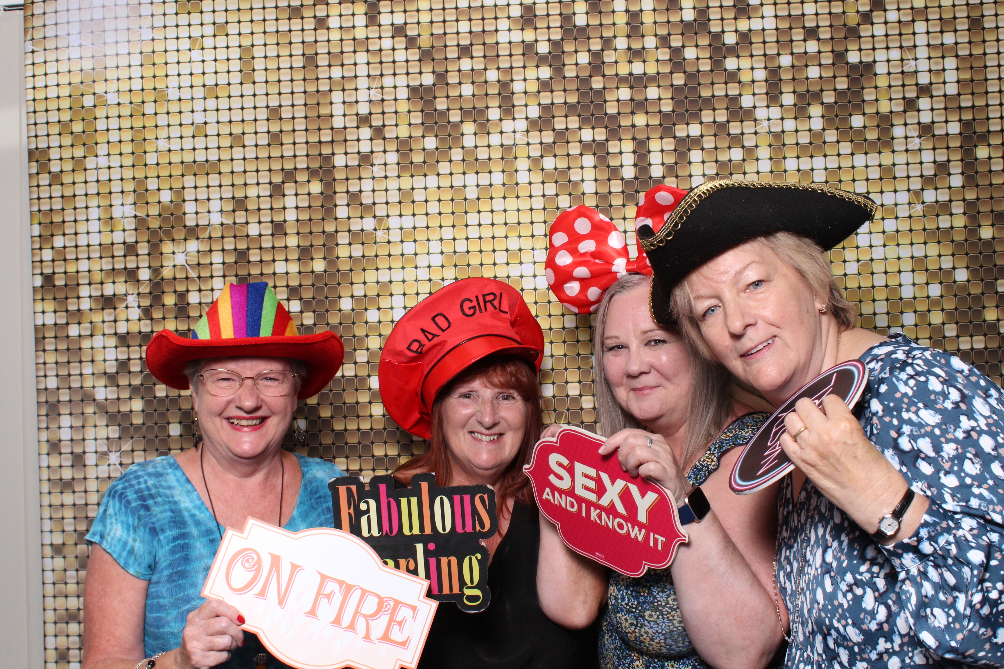 Charlotte's Graduation Party | View more photos from the event at gallery.magicimages.uk/u/MagicImages/Charlottes-Graduation-Party