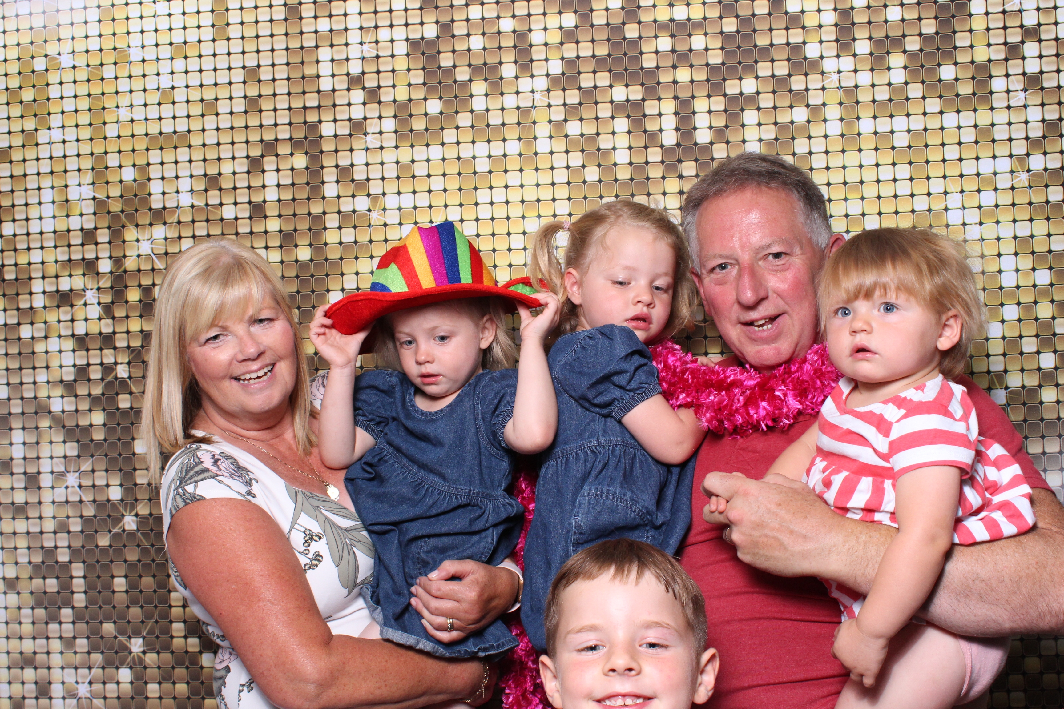 Charlotte's Graduation Party | View more photos from the event at gallery.magicimages.uk/u/MagicImages/Charlottes-Graduation-Party