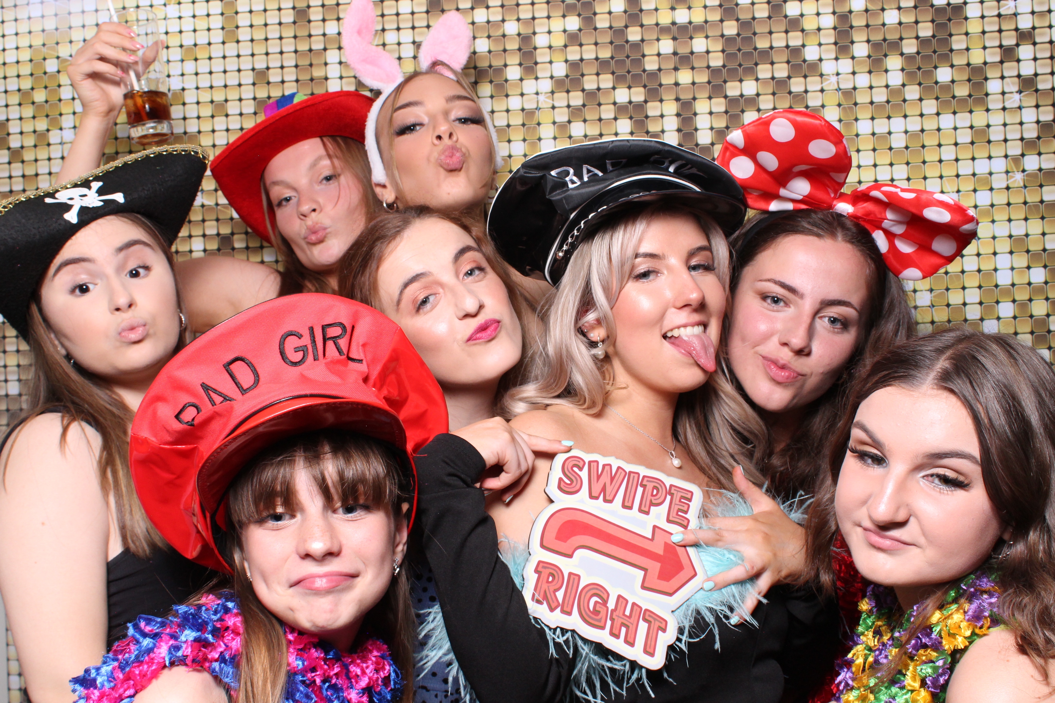 Charlotte's Graduation Party | View more photos from the event at gallery.magicimages.uk/u/MagicImages/Charlottes-Graduation-Party
