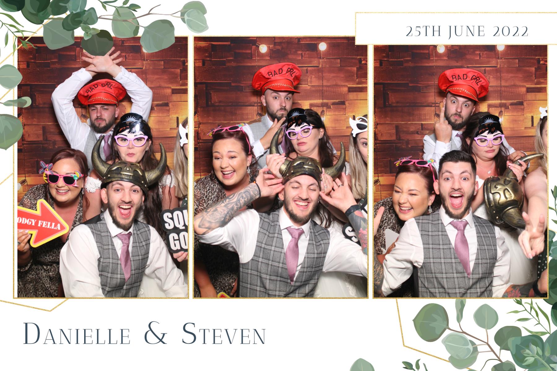 Danielle & Steven  | View more photos from the event at gallery.magicimages.uk/u/MagicImages/Danielle-Steven