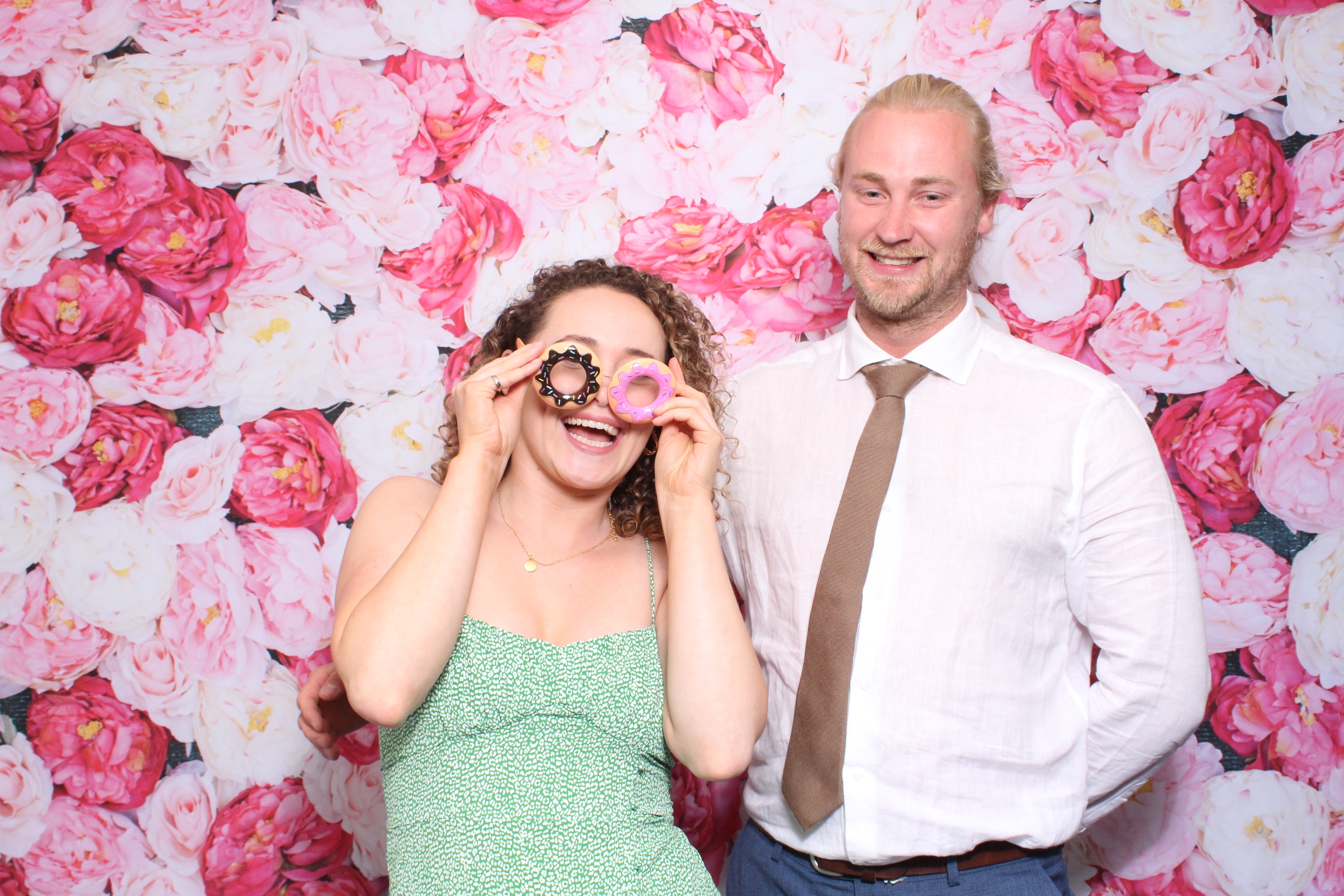 Dave & Megan  | View more photos from the event at gallery.magicimages.uk/u/MagicImages/Dave-Megan