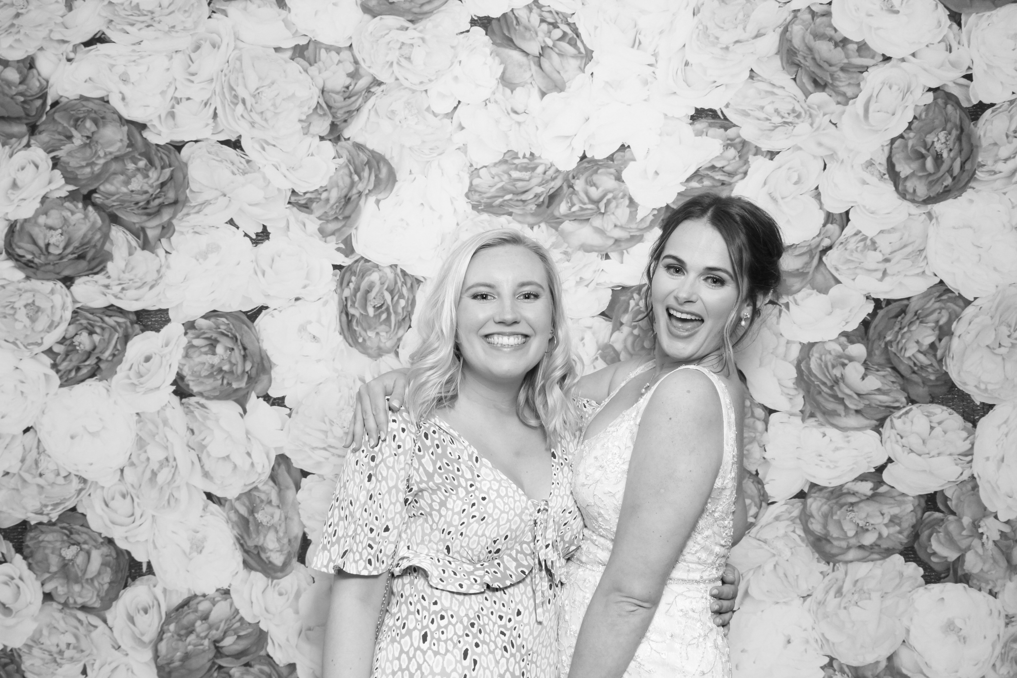 Dave & Megan  | View more photos from the event at gallery.magicimages.uk/u/MagicImages/Dave-Megan
