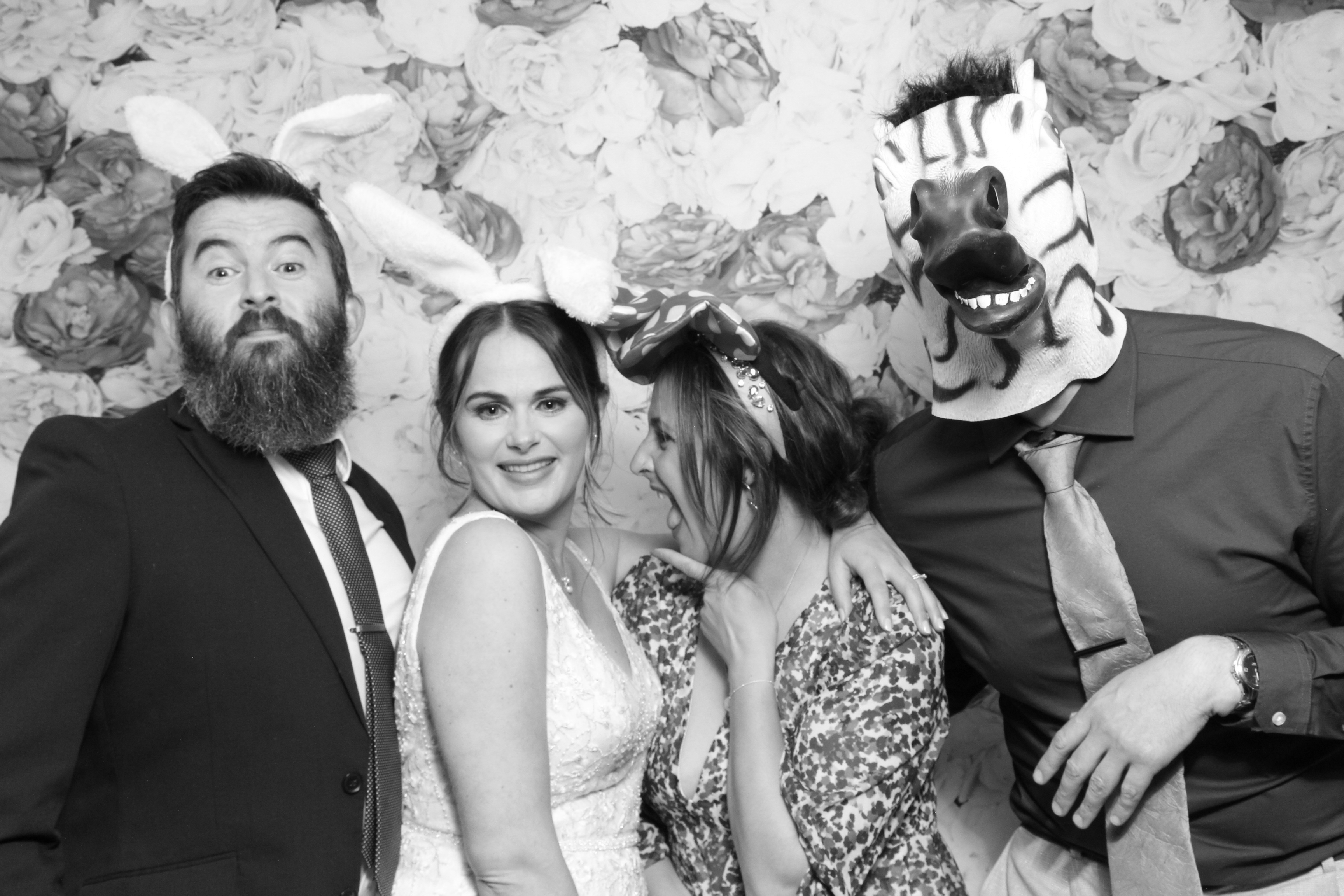 Dave & Megan  | View more photos from the event at gallery.magicimages.uk/u/MagicImages/Dave-Megan