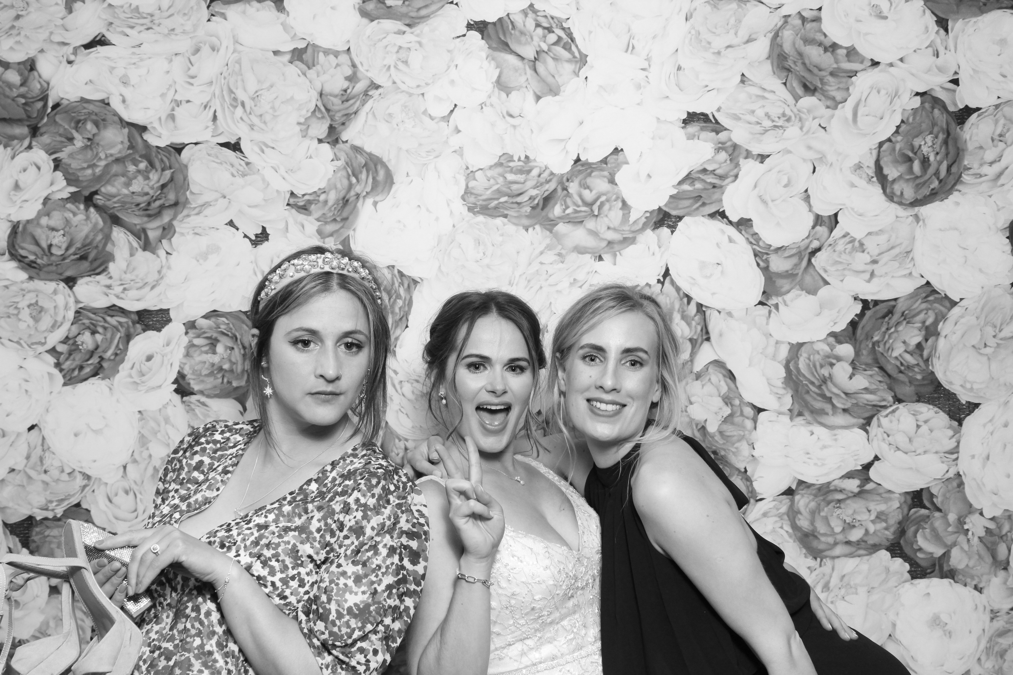 Dave & Megan  | View more photos from the event at gallery.magicimages.uk/u/MagicImages/Dave-Megan