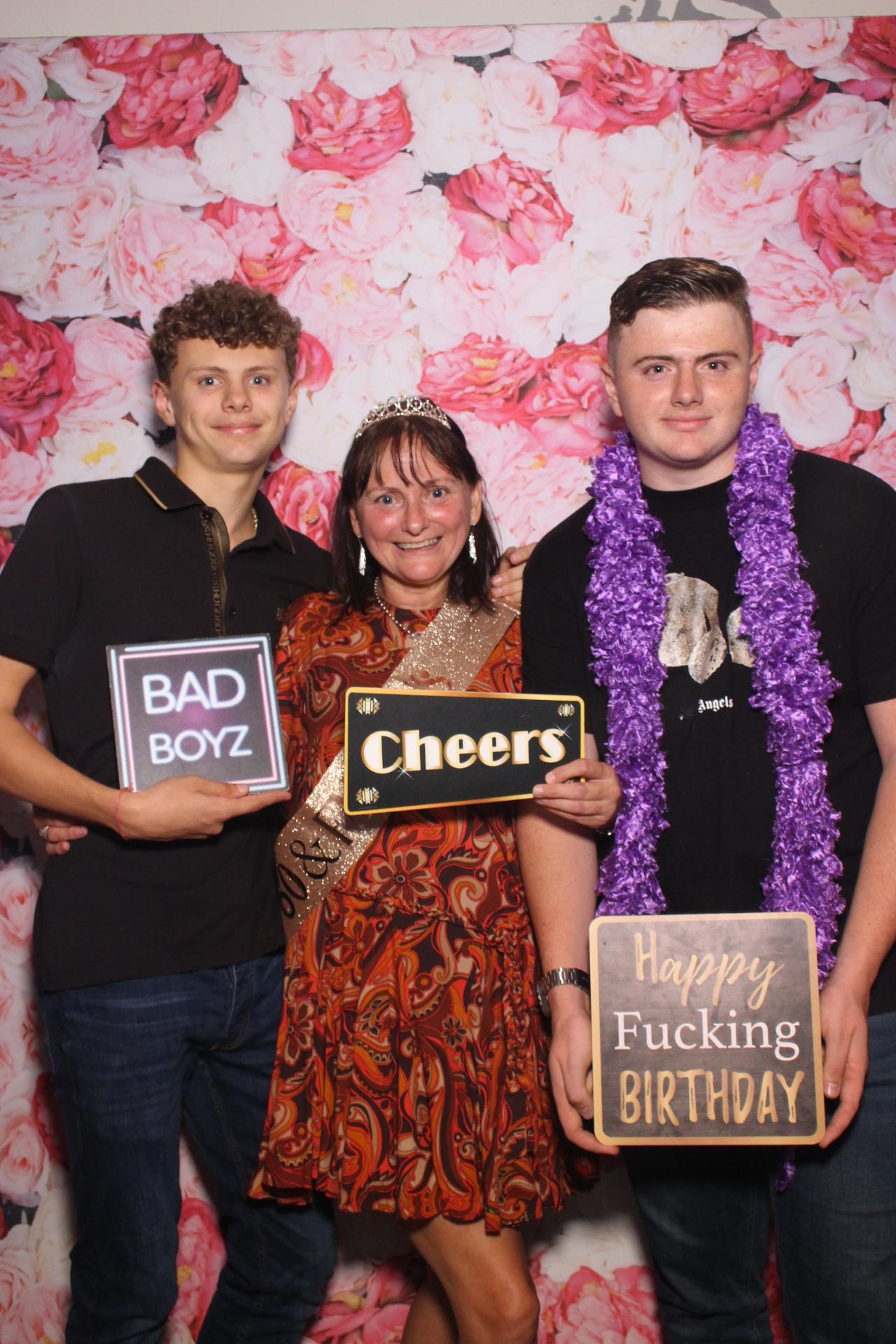 Deb's 60th  | View more photos from the event at gallery.magicimages.uk/u/MagicImages/Debs-60th