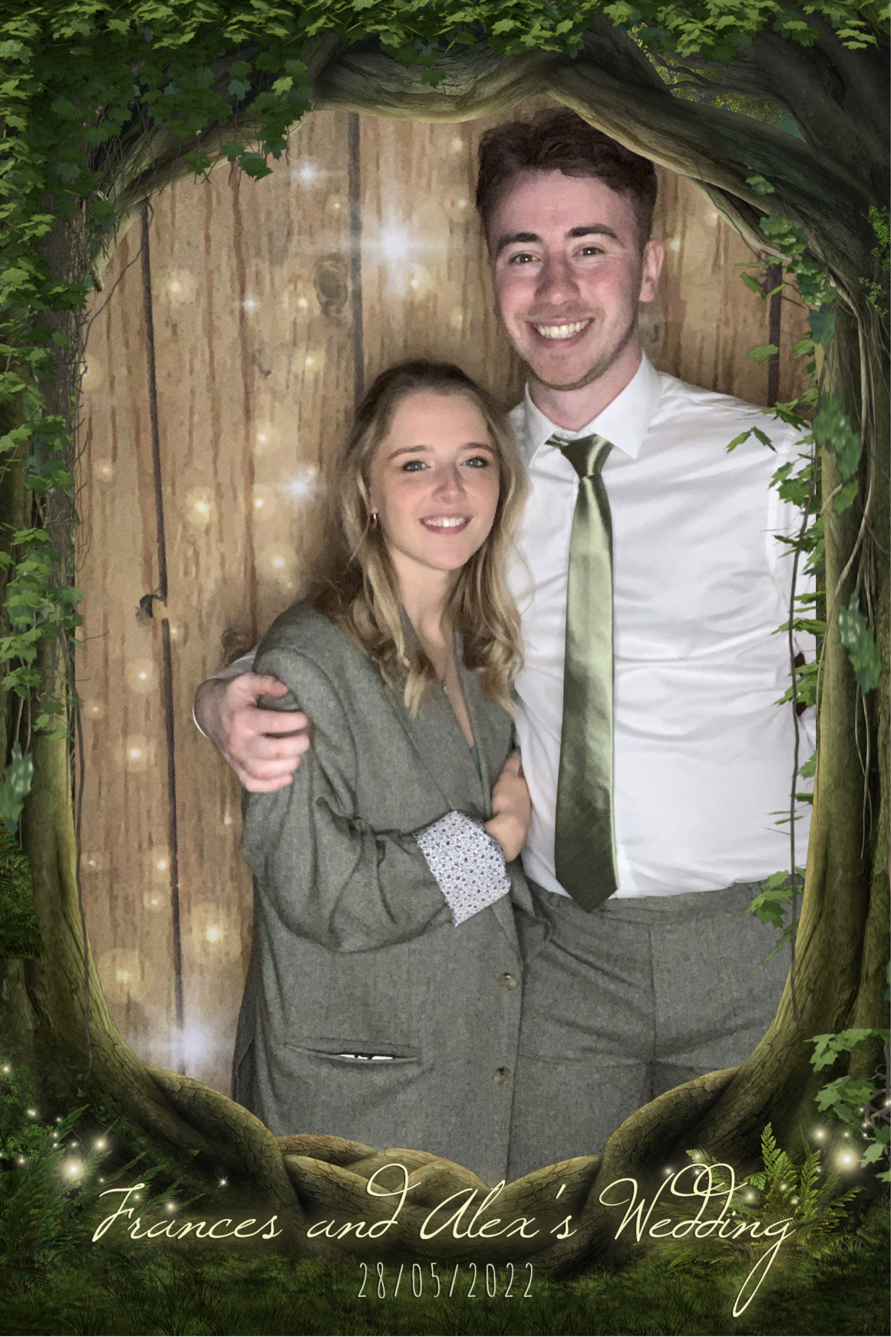 Frances & Alex  | View more photos from the event at gallery.magicimages.uk/u/MagicImages/Frances-Alex