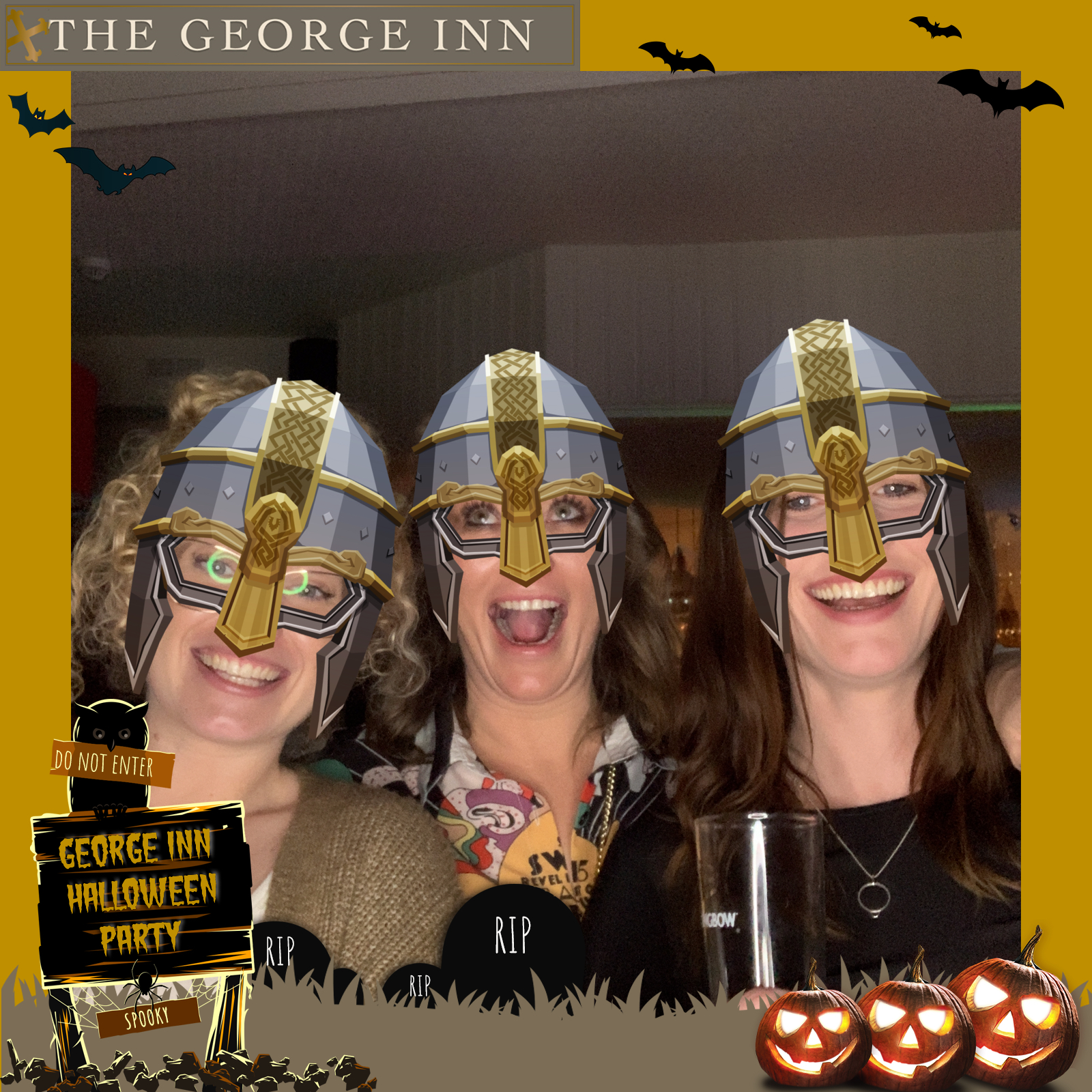 George Inn Halloween Party   | View more photos from the event at gallery.magicimages.uk/u/MagicImages/George-Inn-Halloween-Party-1