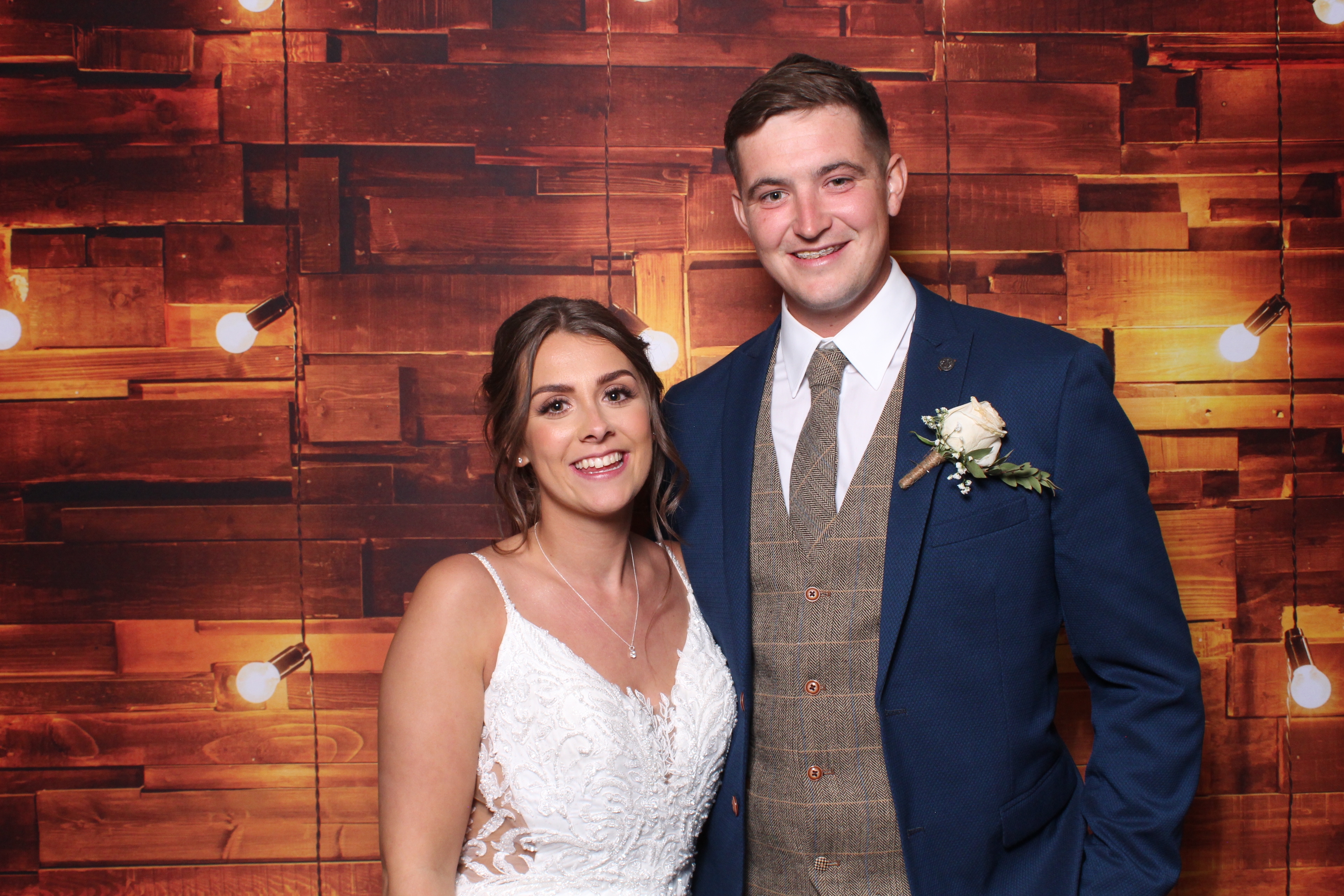 Grant & Laura  | View more photos from the event at gallery.magicimages.uk/u/MagicImages/Grant-Laura