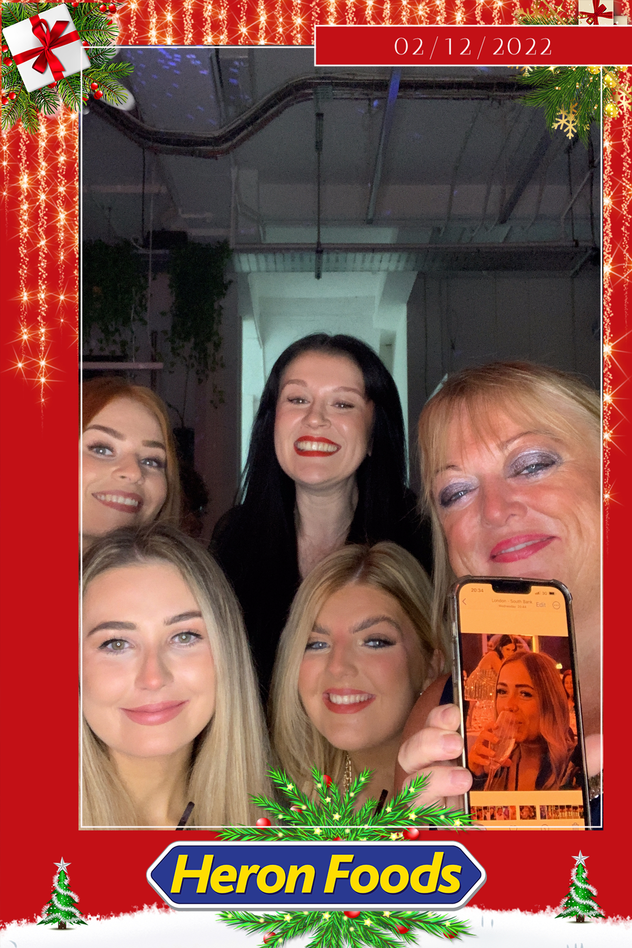 Heron Foods Christmas Party  | View more photos from the event at gallery.magicimages.uk/u/MagicImages/Heron-Foods-Christmas-Party