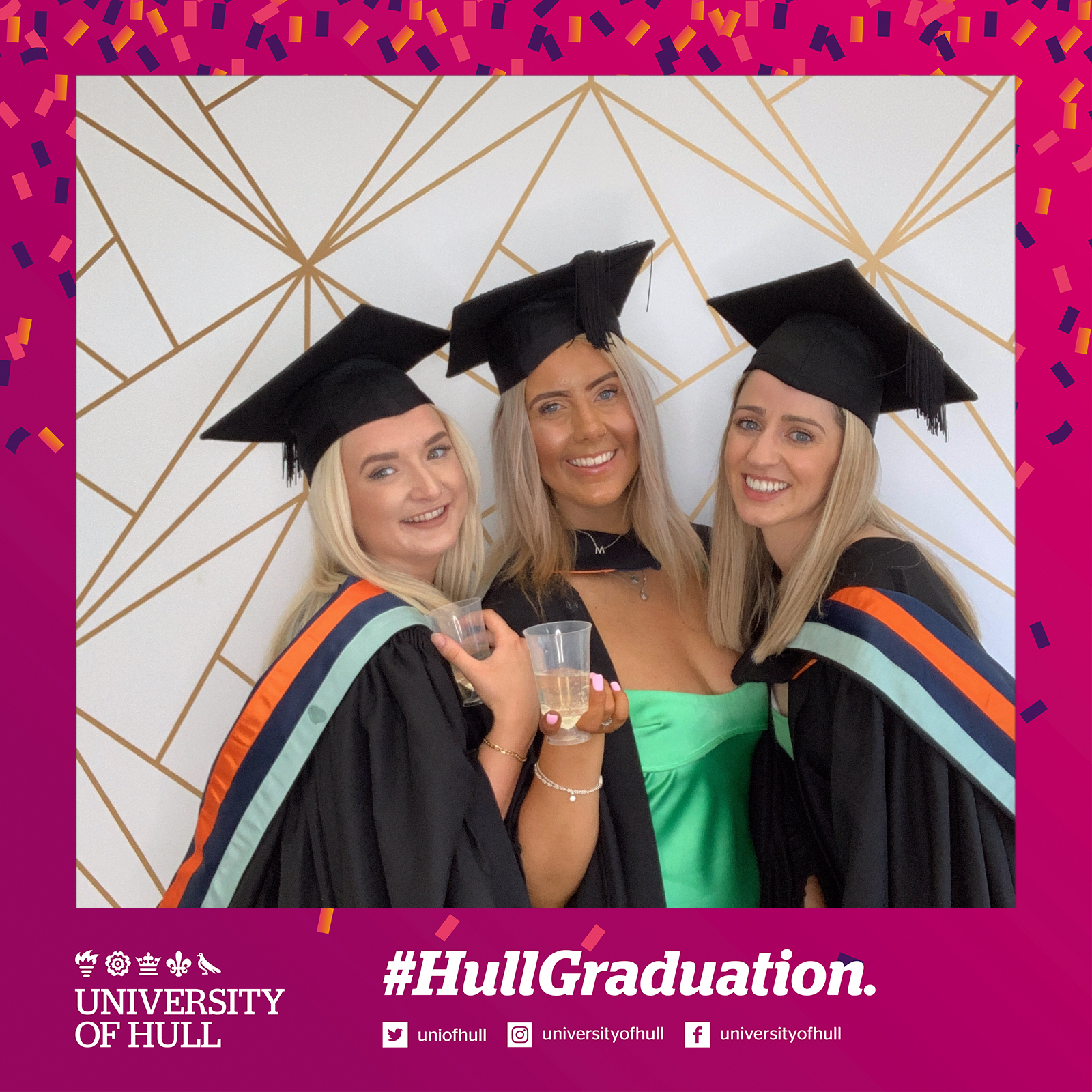 Hull Graduation | View more photos from the event at gallery.magicimages.uk/u/MagicImages/Hull-Graduation-2