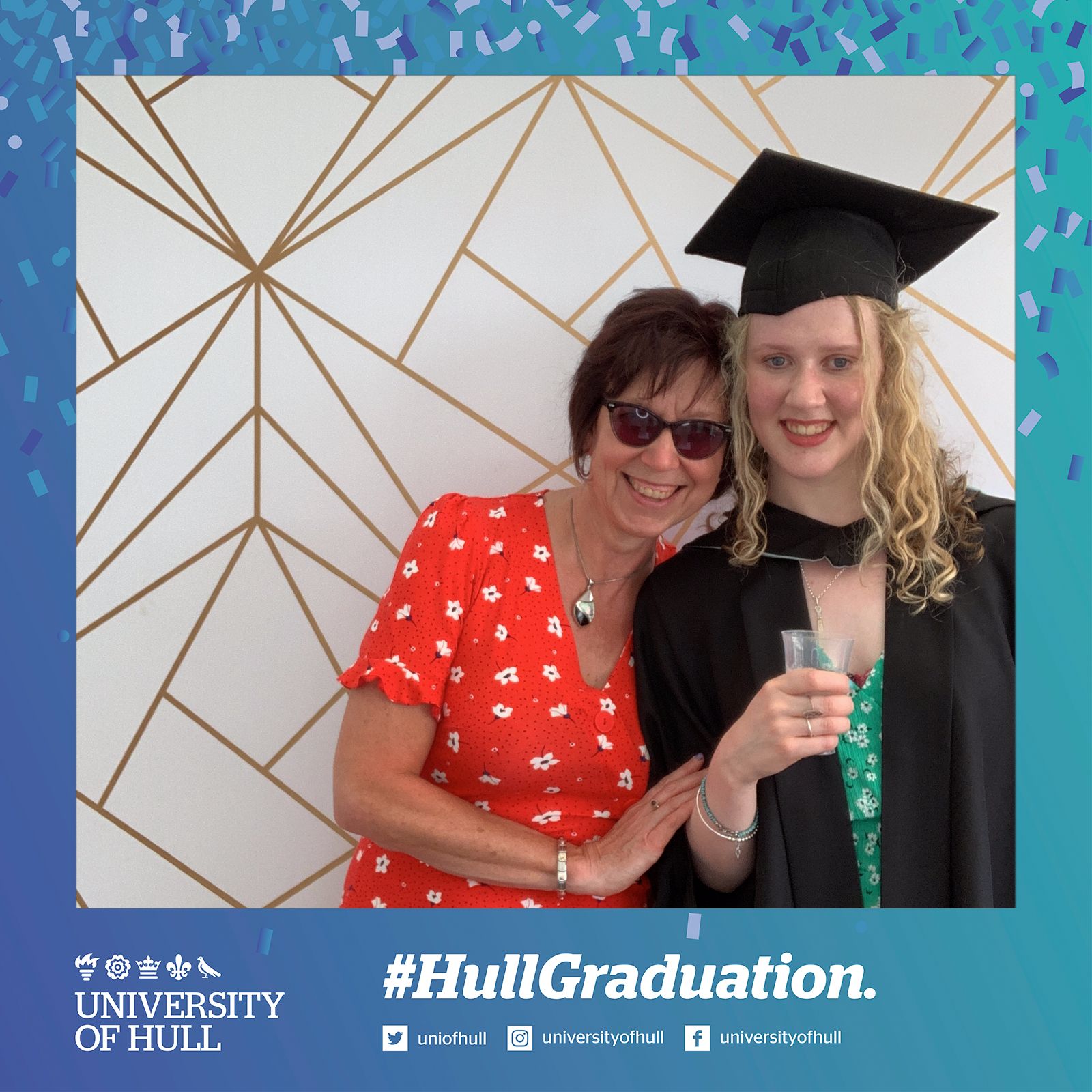 Hull Graduation  | View more photos from the event at gallery.magicimages.uk/u/MagicImages/Hull-Graduation-3