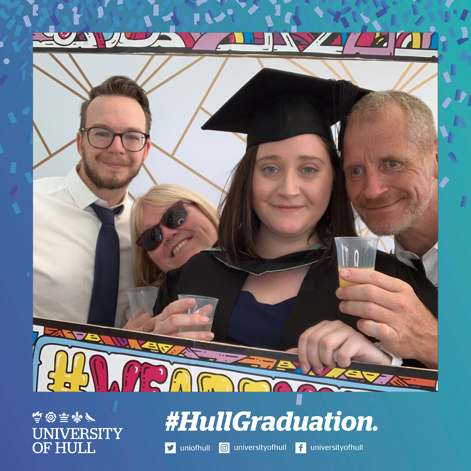 Hull Graduation  | View more photos from the event at gallery.magicimages.uk/u/MagicImages/Hull-Graduation-3