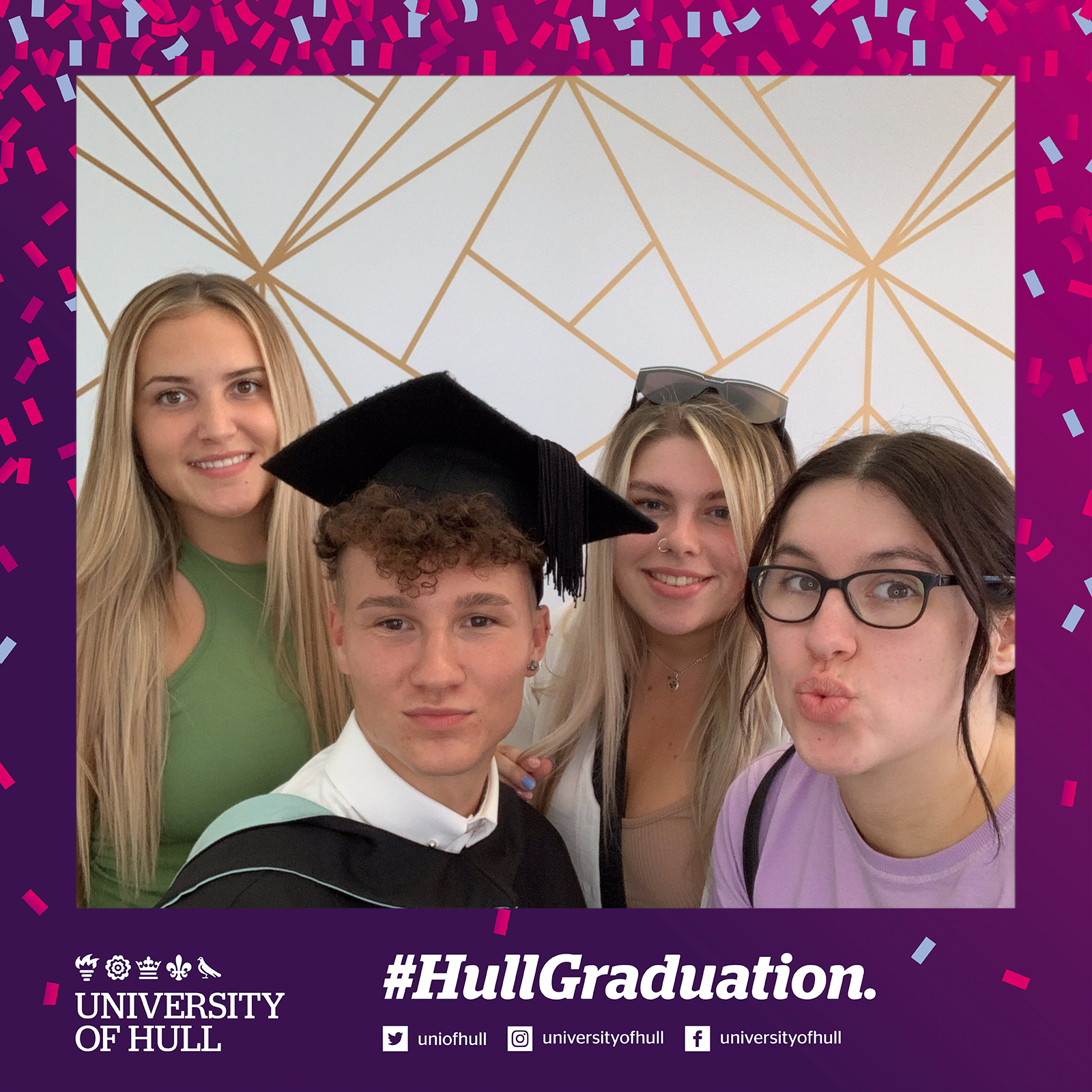Hull Graduation  | View more photos from the event at gallery.magicimages.uk/u/MagicImages/Hull-Graduation-3