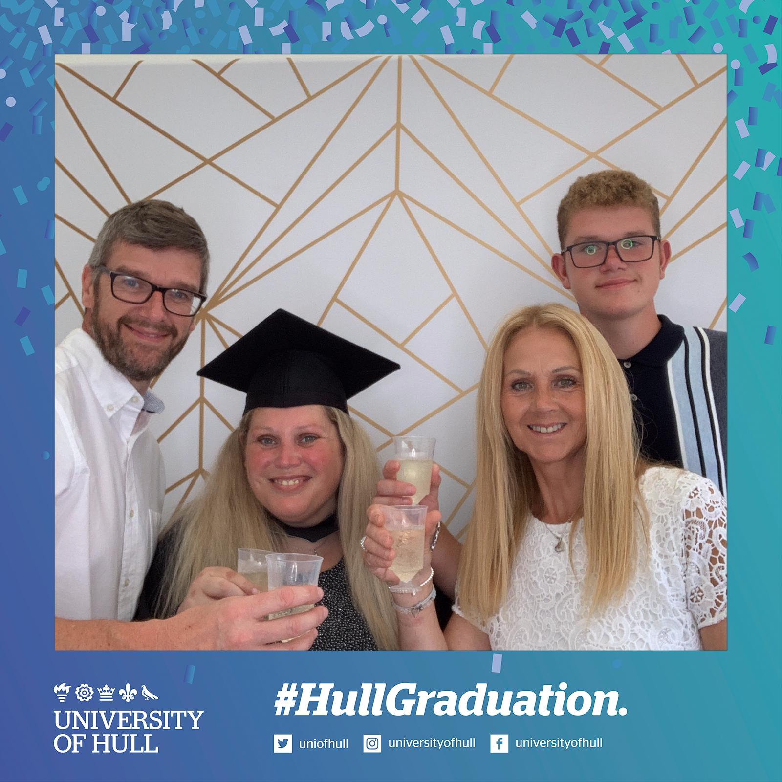 Hull Graduation  | View more photos from the event at gallery.magicimages.uk/u/MagicImages/Hull-Graduation-4