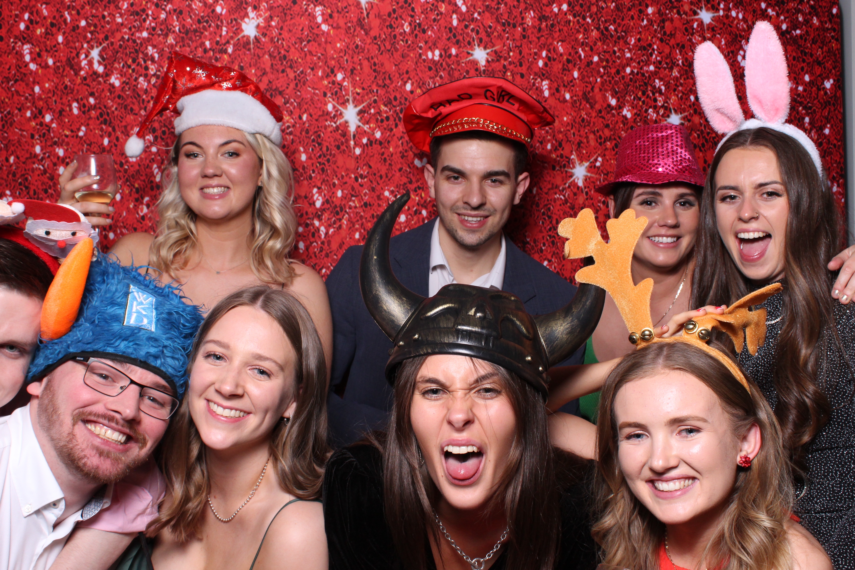 KPMG Christmas Party  | View more photos from the event at gallery.magicimages.uk/u/MagicImages/KPMG-Christmas-Party