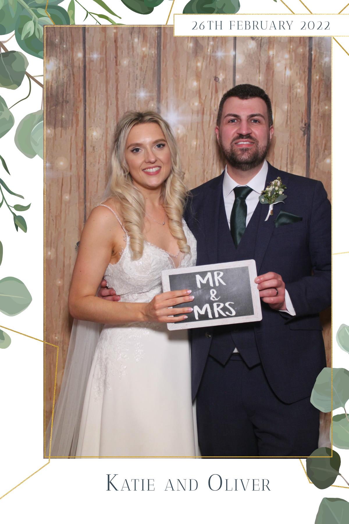 Katie & Oliver  | View more photos from the event at gallery.magicimages.uk/u/MagicImages/Katie-Oliver