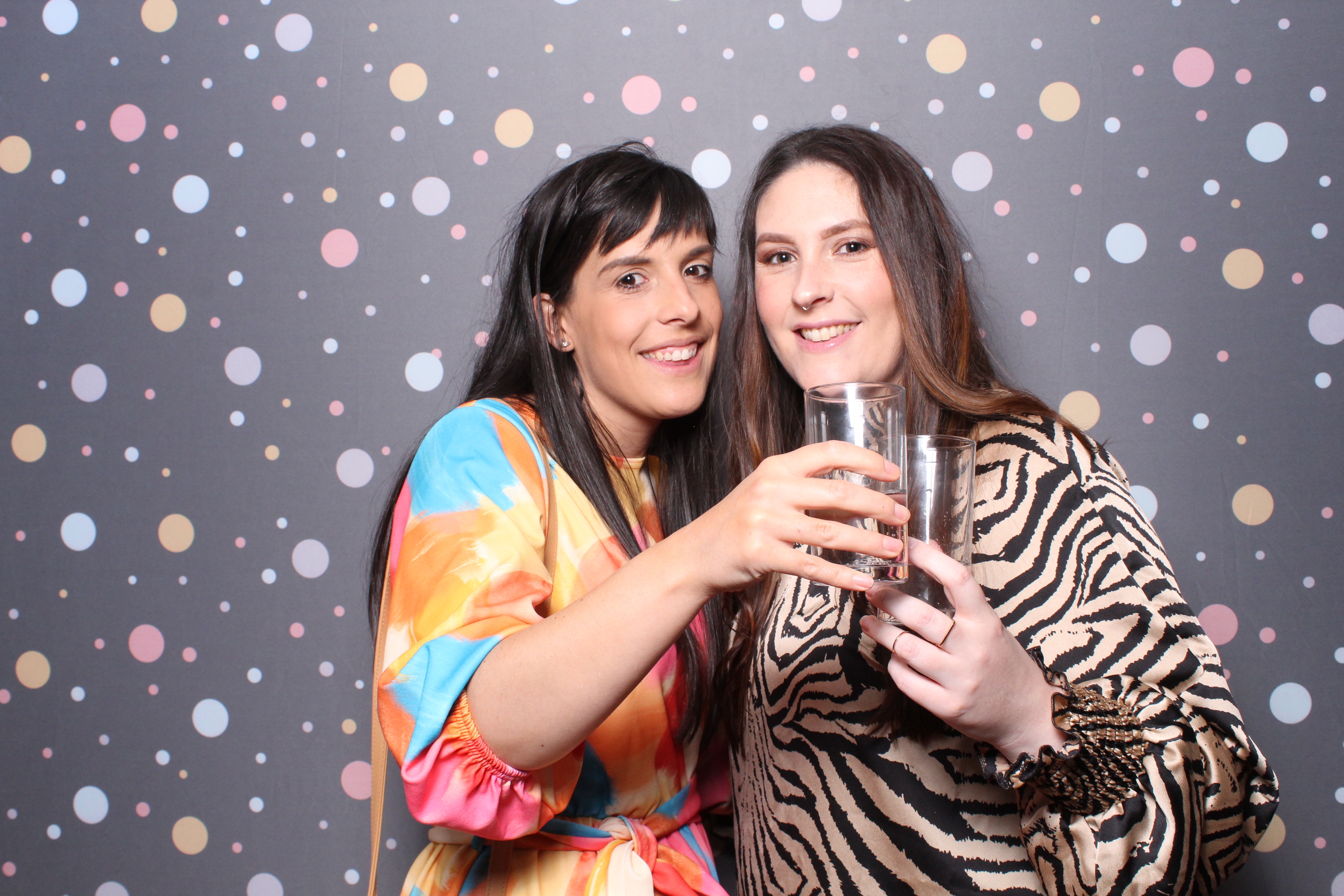 Laura & Claire | View more photos from the event at gallery.magicimages.uk/u/MagicImages/Laura-Claire