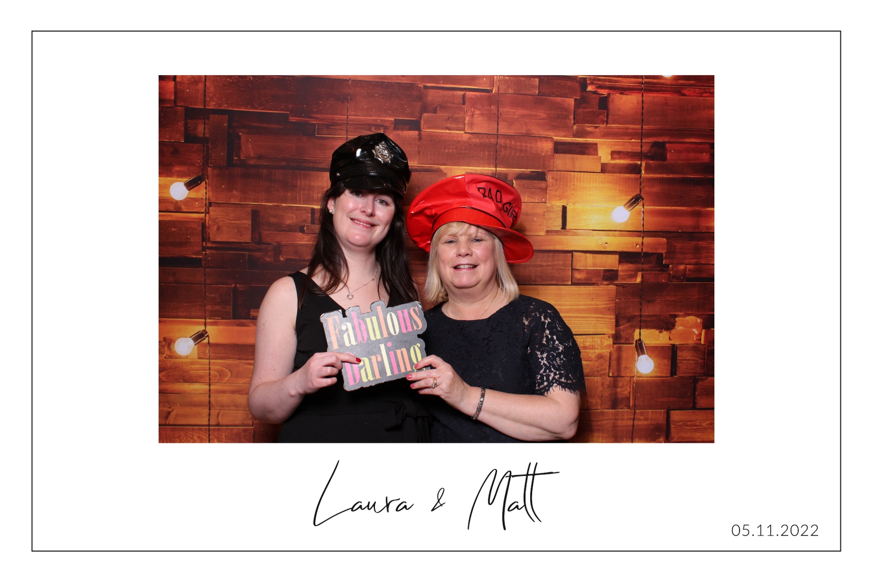 Laura & Matt  | View more photos from the event at gallery.magicimages.uk/u/MagicImages/Laura-Matt