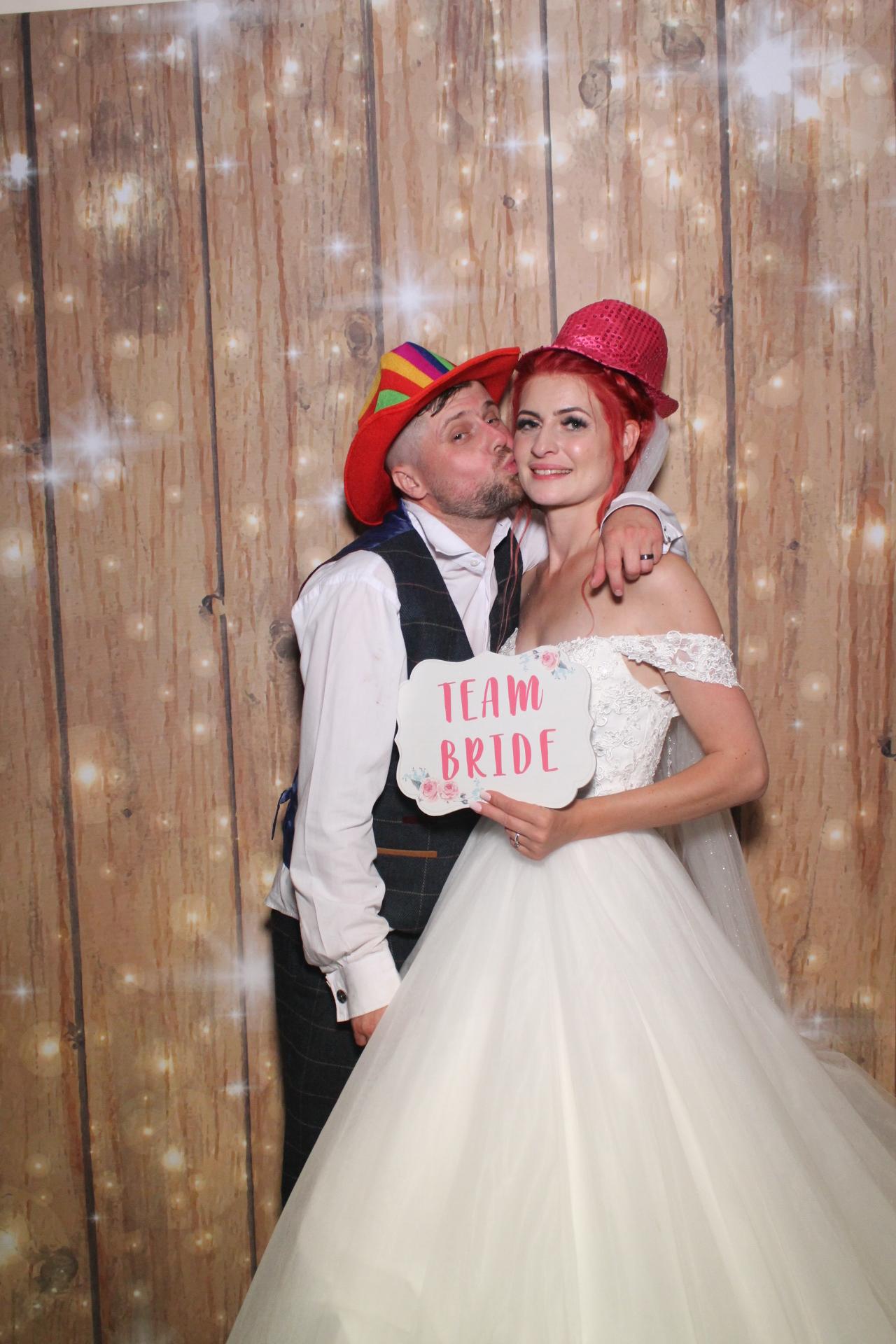 Leanne & Danny | View more photos from the event at gallery.magicimages.uk/u/MagicImages/Leanne-Danny