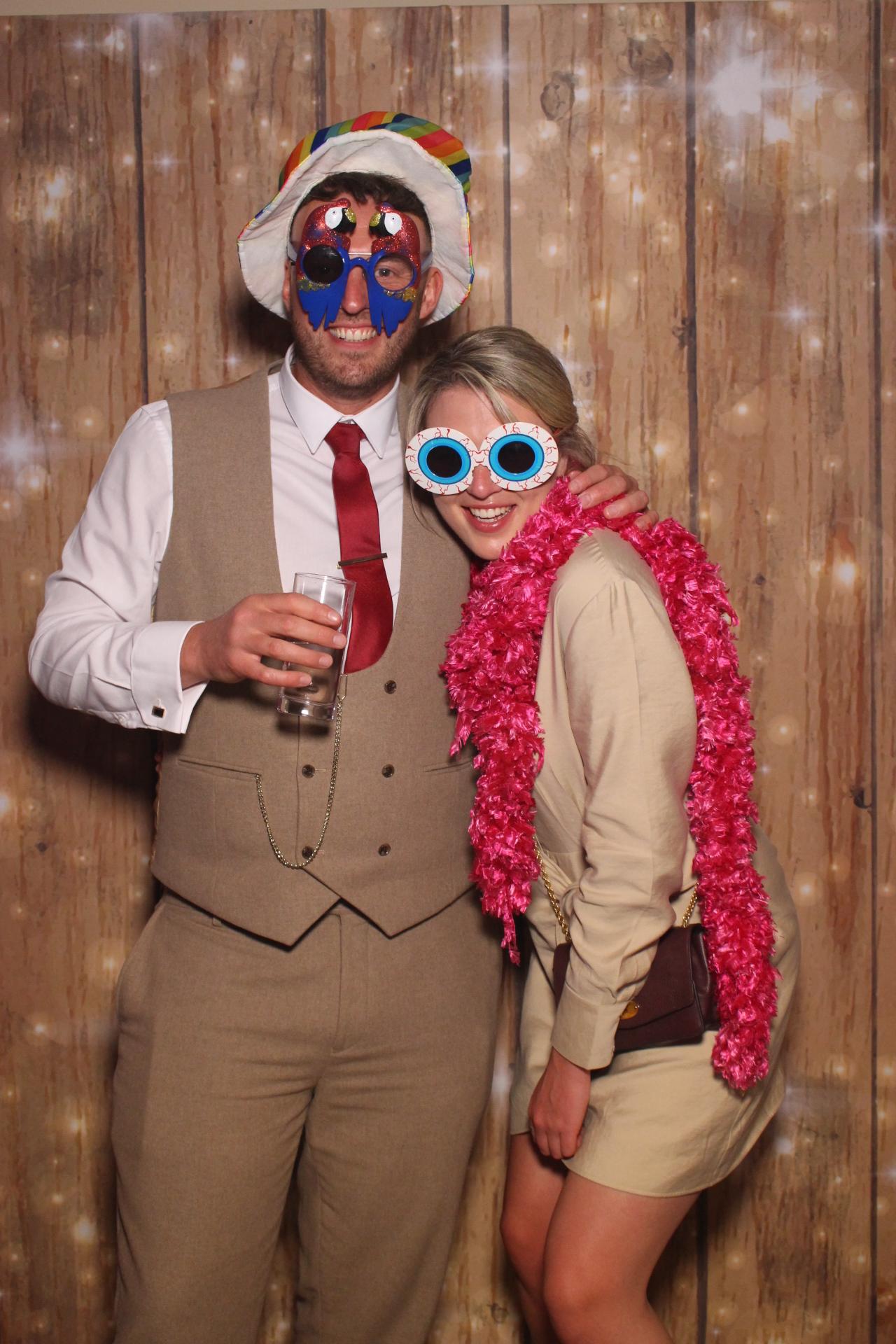 Luke & Ellis  | View more photos from the event at gallery.magicimages.uk/u/MagicImages/Luke-Ellis