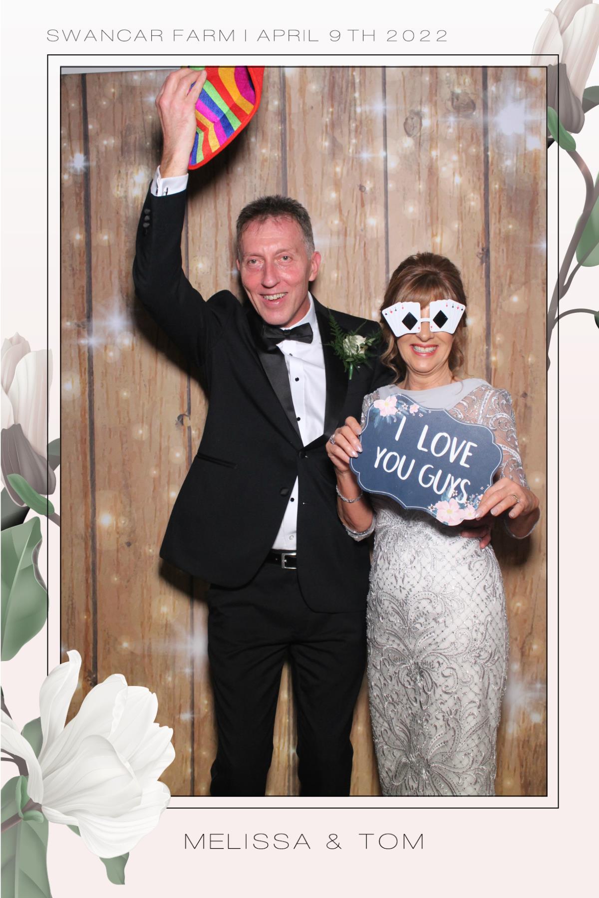 Melissa & Tom  | View more photos from the event at gallery.magicimages.uk/u/MagicImages/Melissa-Tom