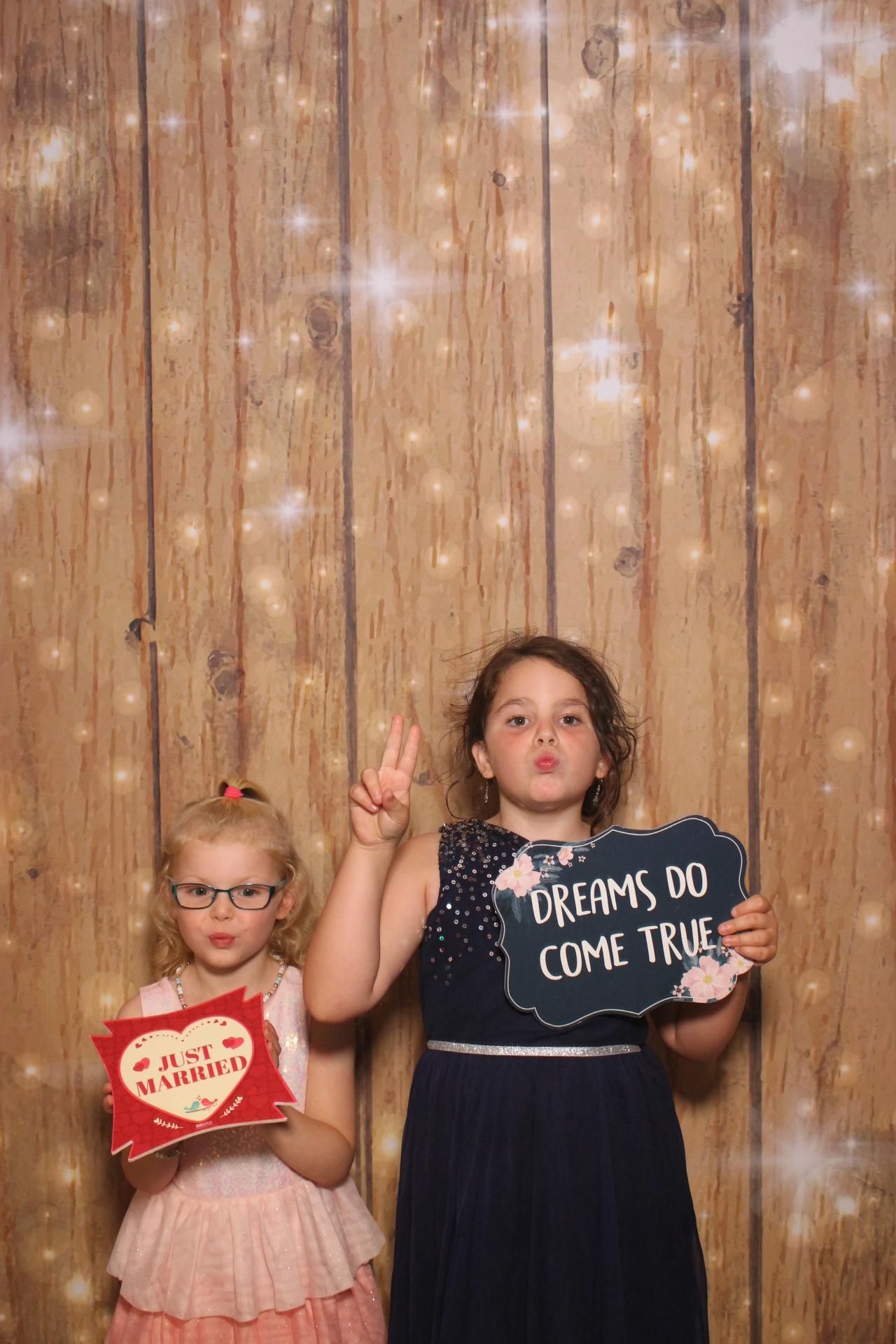 Mr & Mrs Coggle  | View more photos from the event at gallery.magicimages.uk/u/MagicImages/Mr-Mrs-Coggle