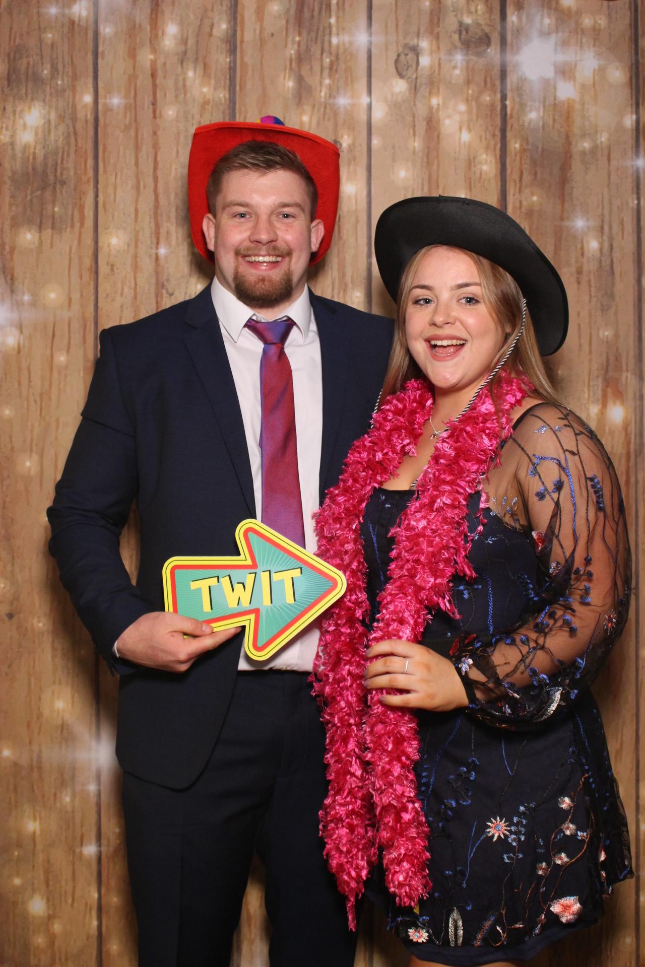 Mr & Mrs Deighton | View more photos from the event at gallery.magicimages.uk/u/MagicImages/Mr-Mrs-Deighton