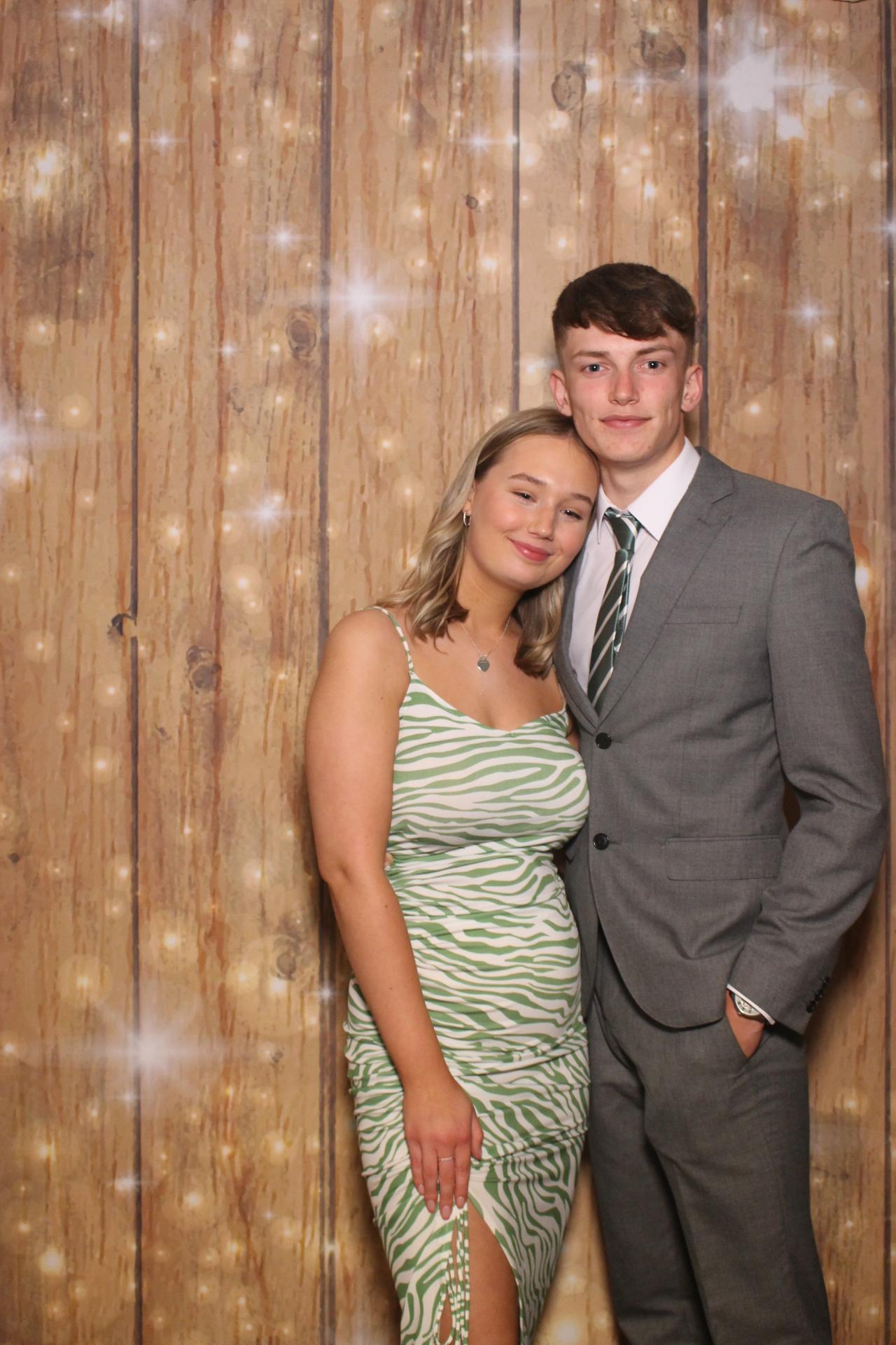 Mr & Mrs Deighton | View more photos from the event at gallery.magicimages.uk/u/MagicImages/Mr-Mrs-Deighton