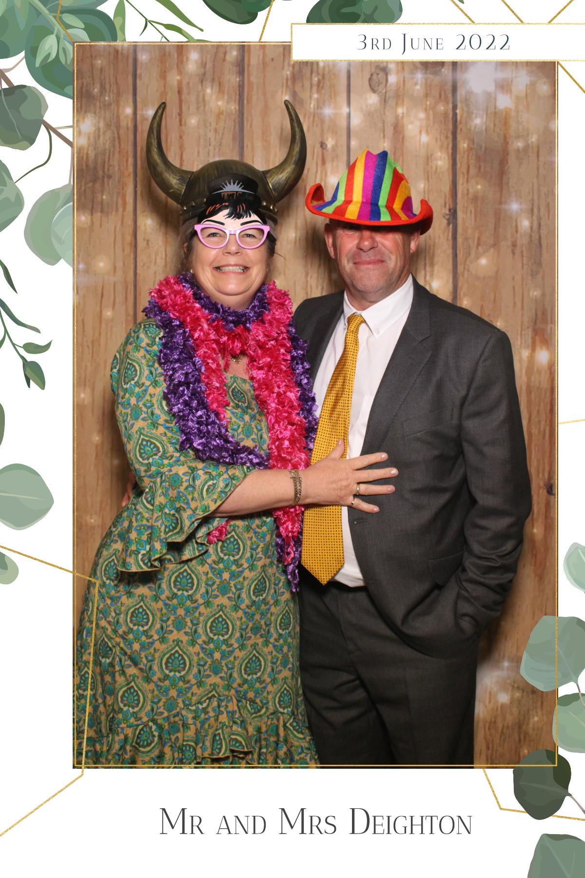 Mr & Mrs Deighton | View more photos from the event at gallery.magicimages.uk/u/MagicImages/Mr-Mrs-Deighton