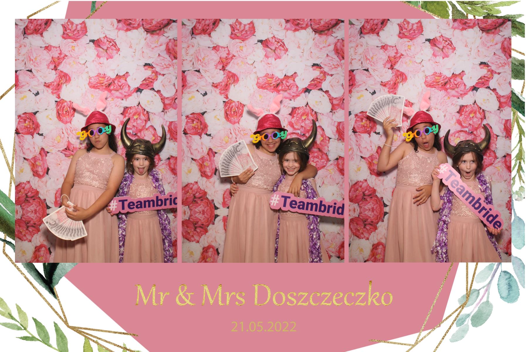 Mr & Mrs Doszczeczko | View more photos from the event at gallery.magicimages.uk/u/MagicImages/Mr-Mrs-Doszczeczko