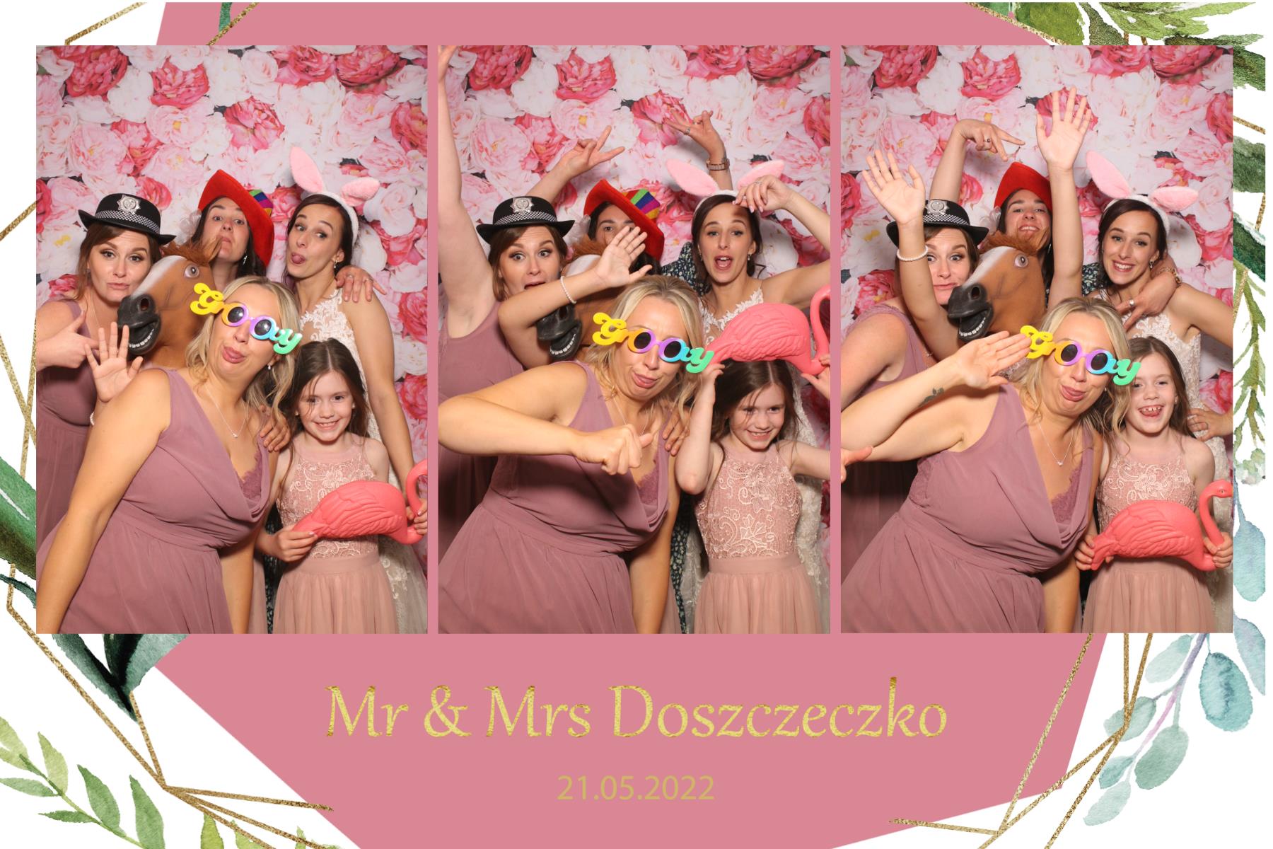 Mr & Mrs Doszczeczko | View more photos from the event at gallery.magicimages.uk/u/MagicImages/Mr-Mrs-Doszczeczko