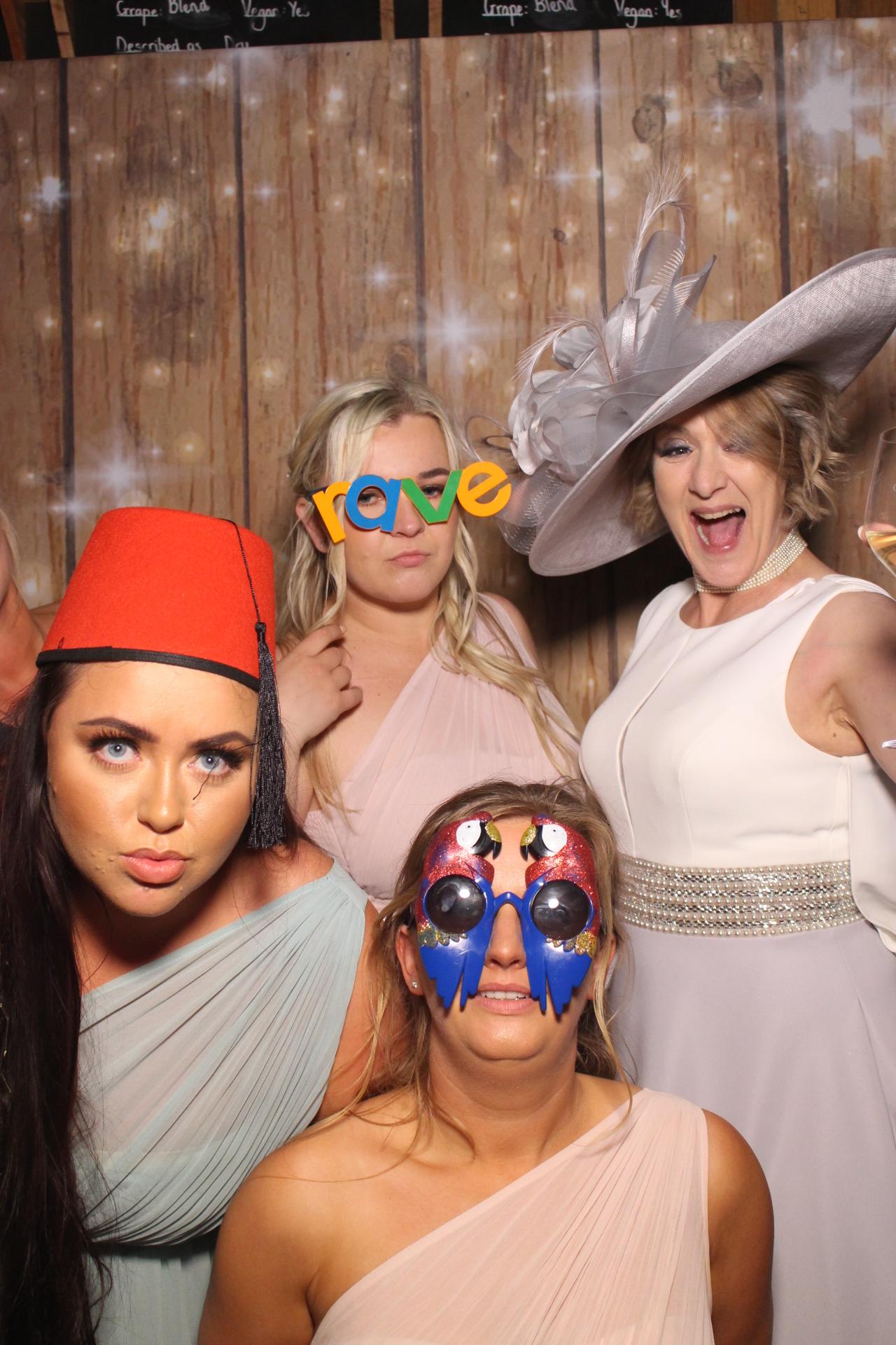 Mr & Mrs Fairbank  | View more photos from the event at gallery.magicimages.uk/u/MagicImages/Mr-Mrs-Fairbank-0
