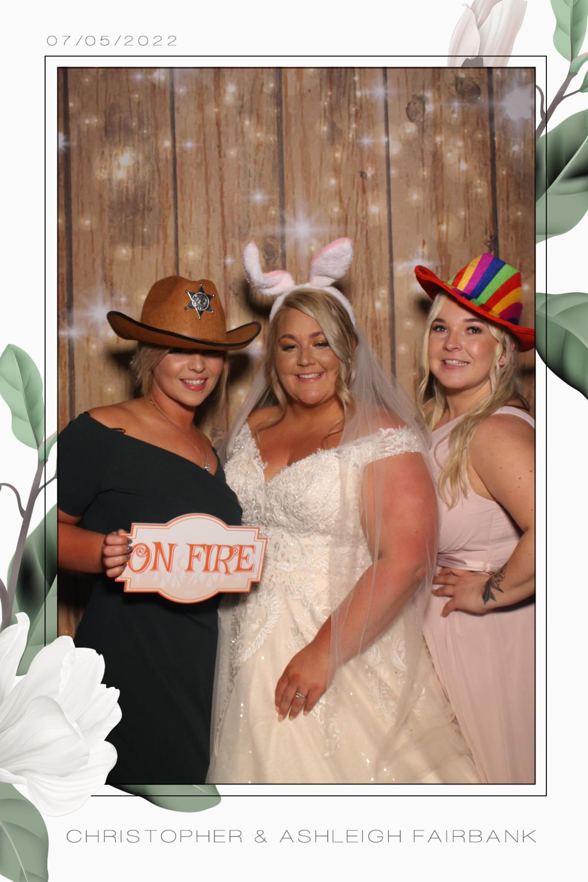 Mr & Mrs Fairbank  | View more photos from the event at gallery.magicimages.uk/u/MagicImages/Mr-Mrs-Fairbank-0