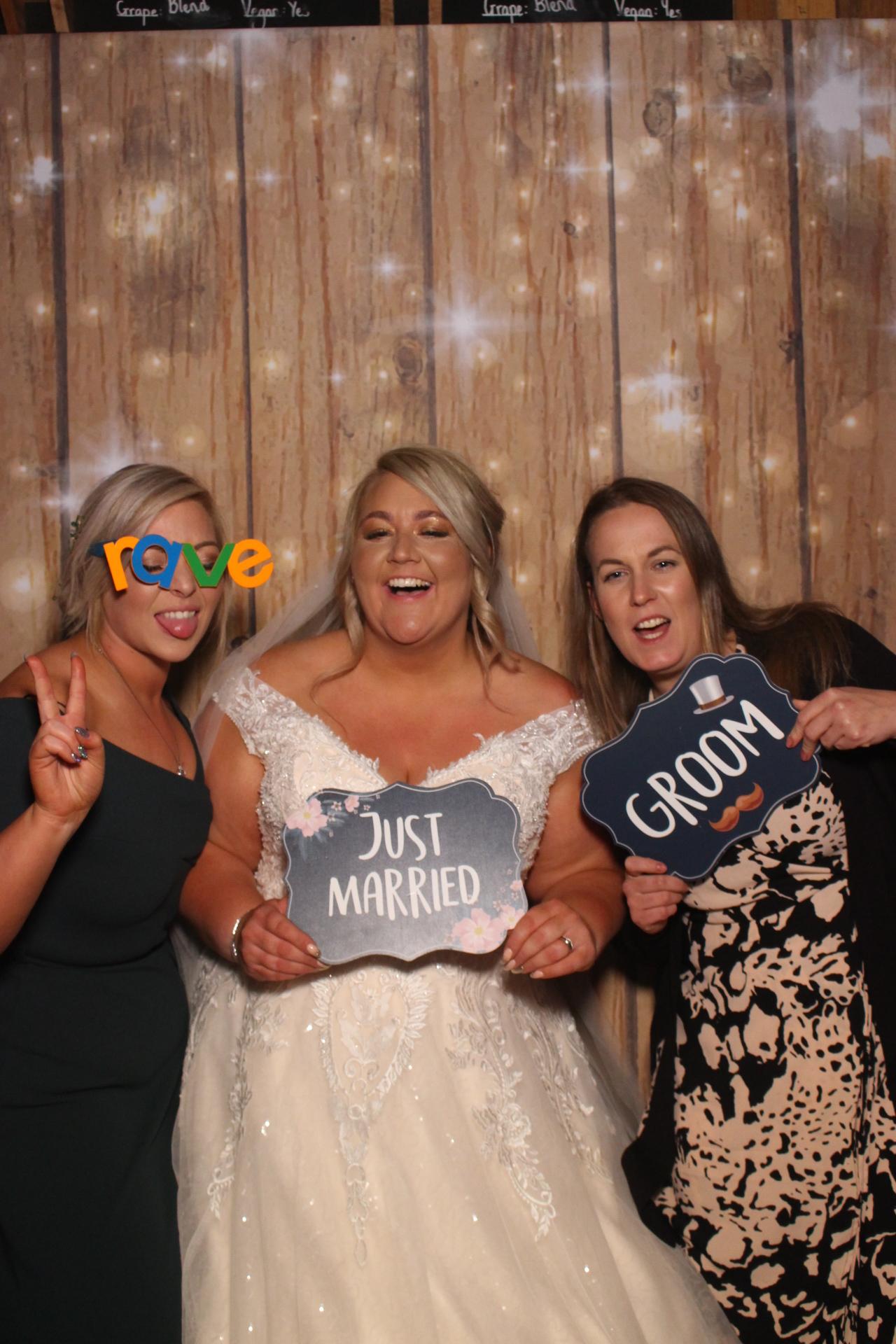Mr & Mrs Fairbank  | View more photos from the event at gallery.magicimages.uk/u/MagicImages/Mr-Mrs-Fairbank-0