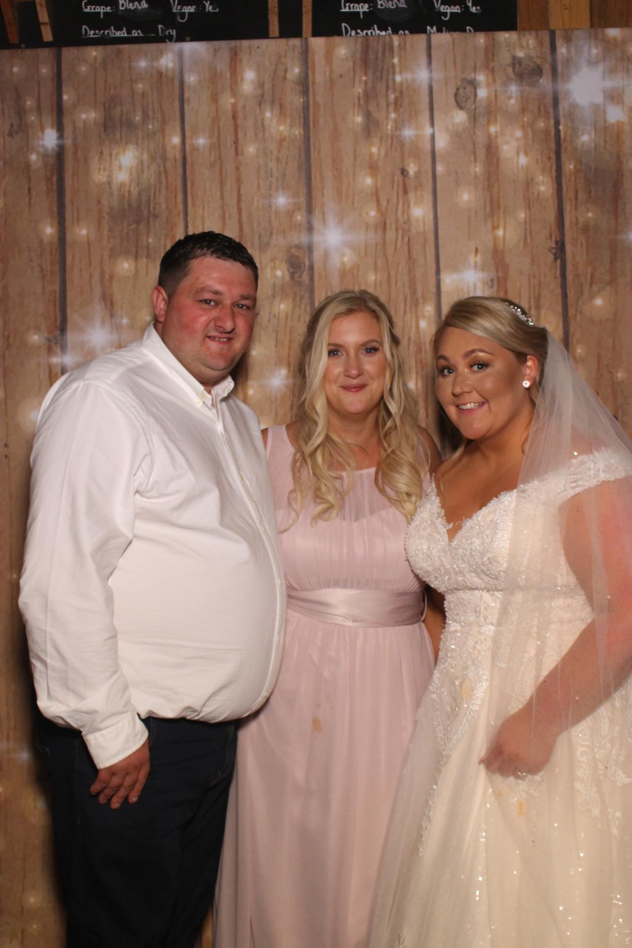 Mr & Mrs Fairbank  | View more photos from the event at gallery.magicimages.uk/u/MagicImages/Mr-Mrs-Fairbank-0