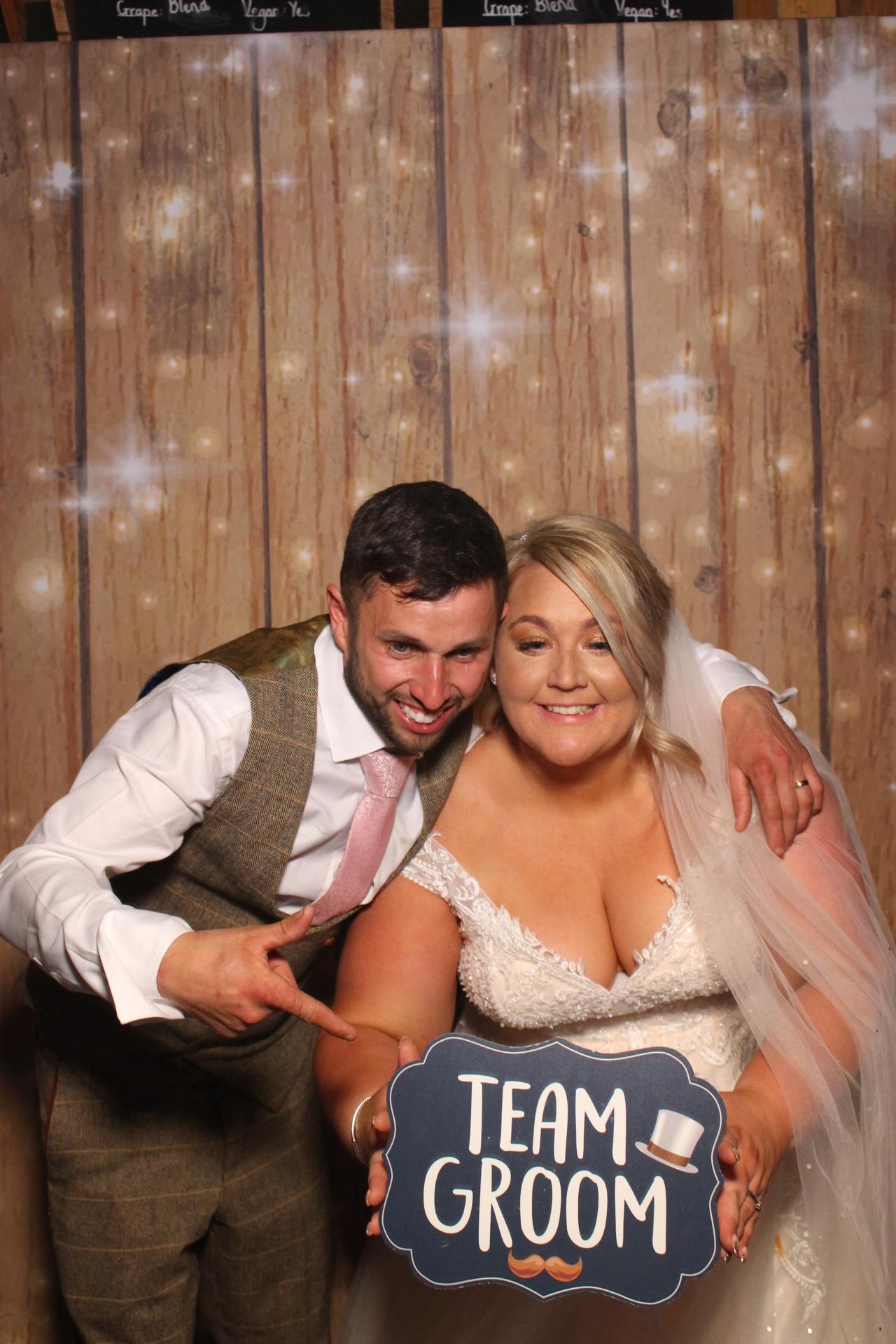 Mr & Mrs Fairbank  | View more photos from the event at gallery.magicimages.uk/u/MagicImages/Mr-Mrs-Fairbank-0