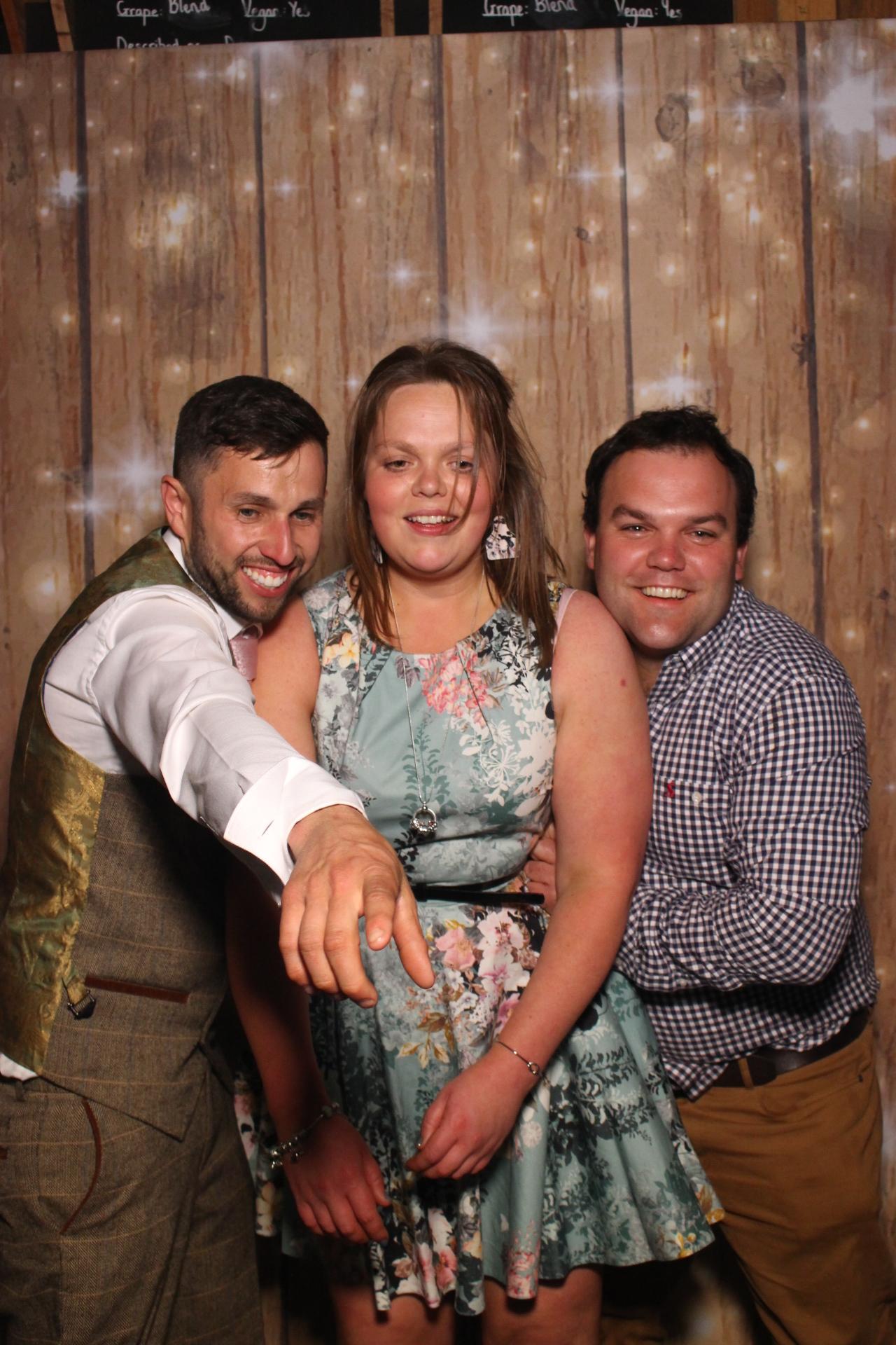 Mr & Mrs Fairbank  | View more photos from the event at gallery.magicimages.uk/u/MagicImages/Mr-Mrs-Fairbank-0
