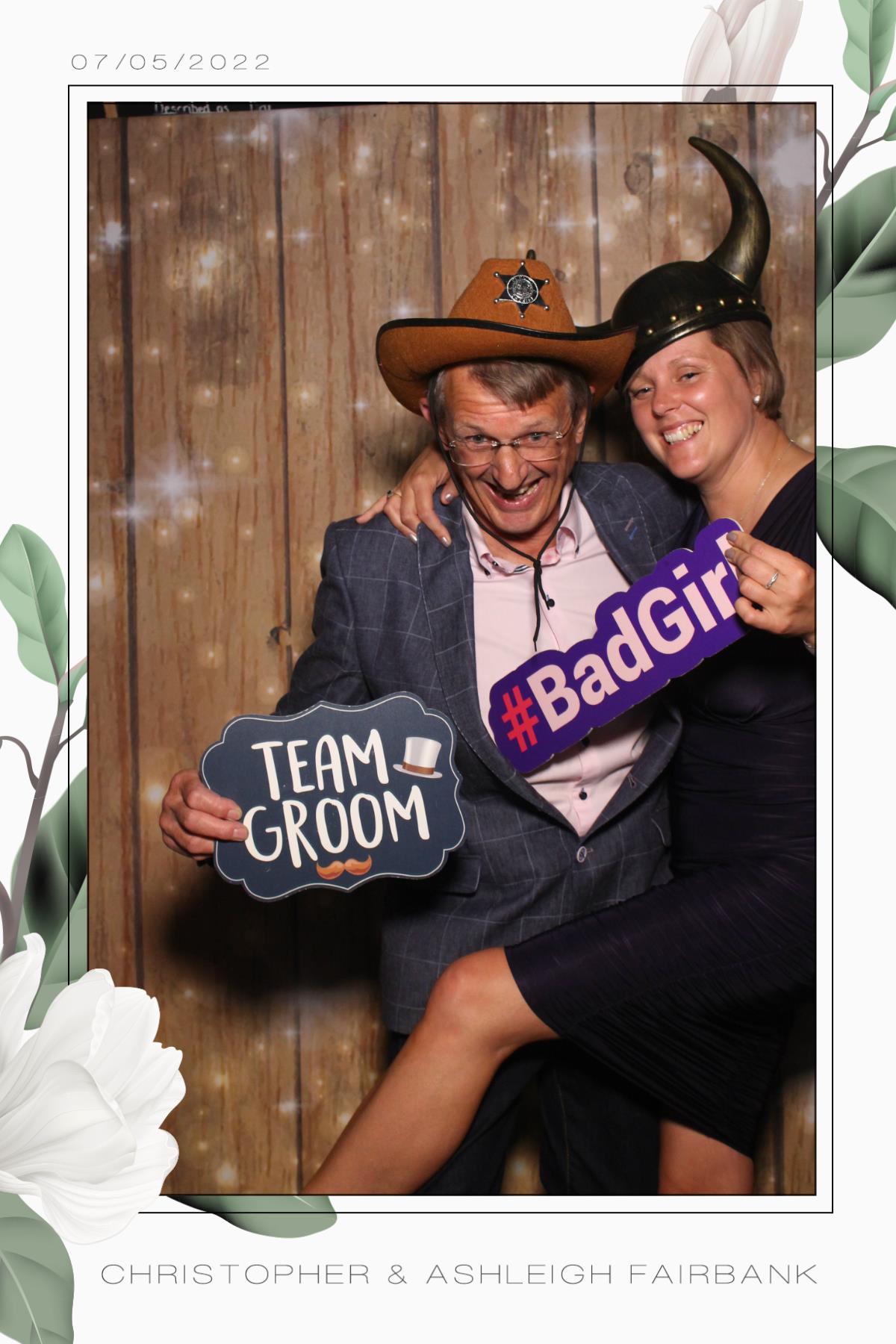 Mr & Mrs Fairbank  | View more photos from the event at gallery.magicimages.uk/u/MagicImages/Mr-Mrs-Fairbank-0